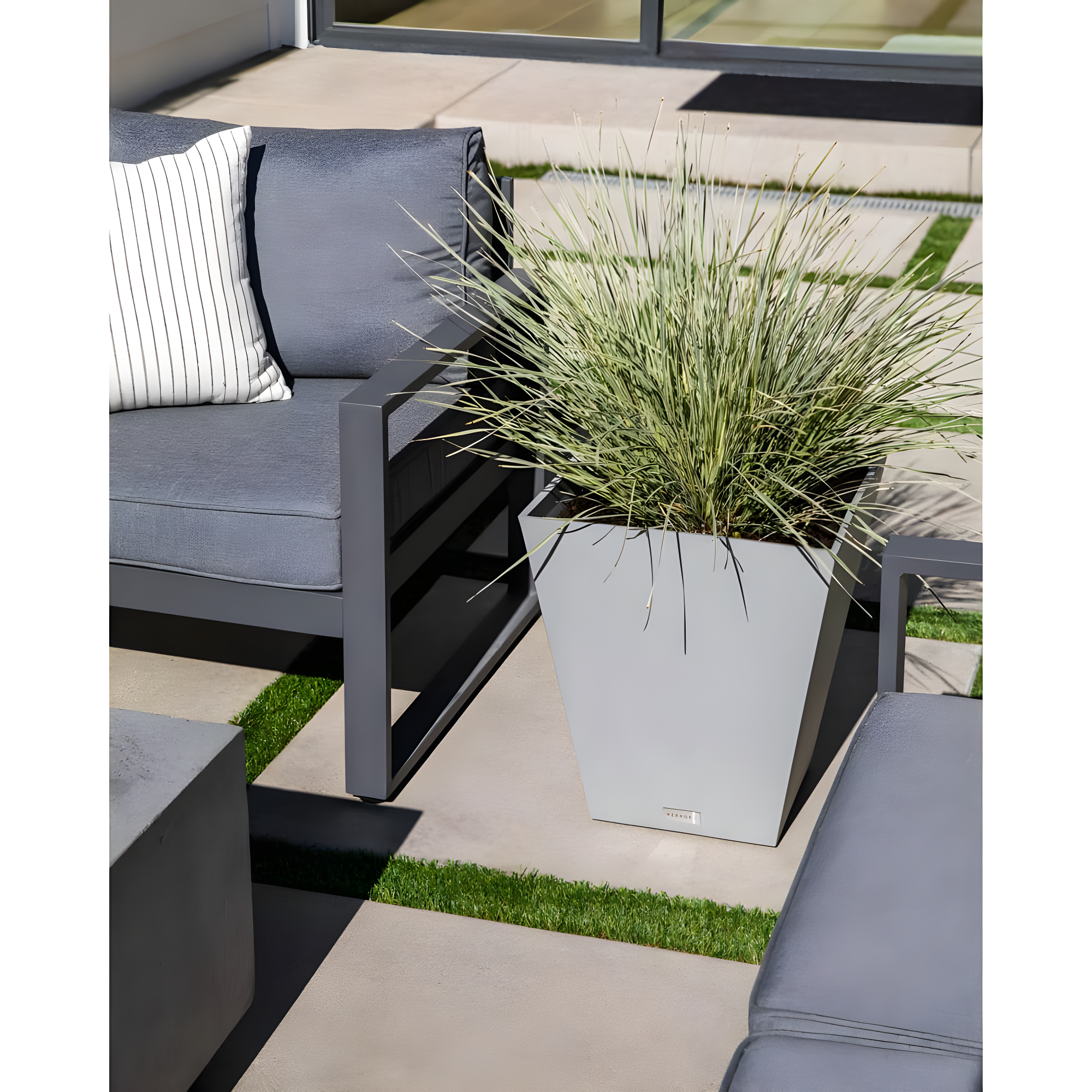 Pure Series Nobleton Planter