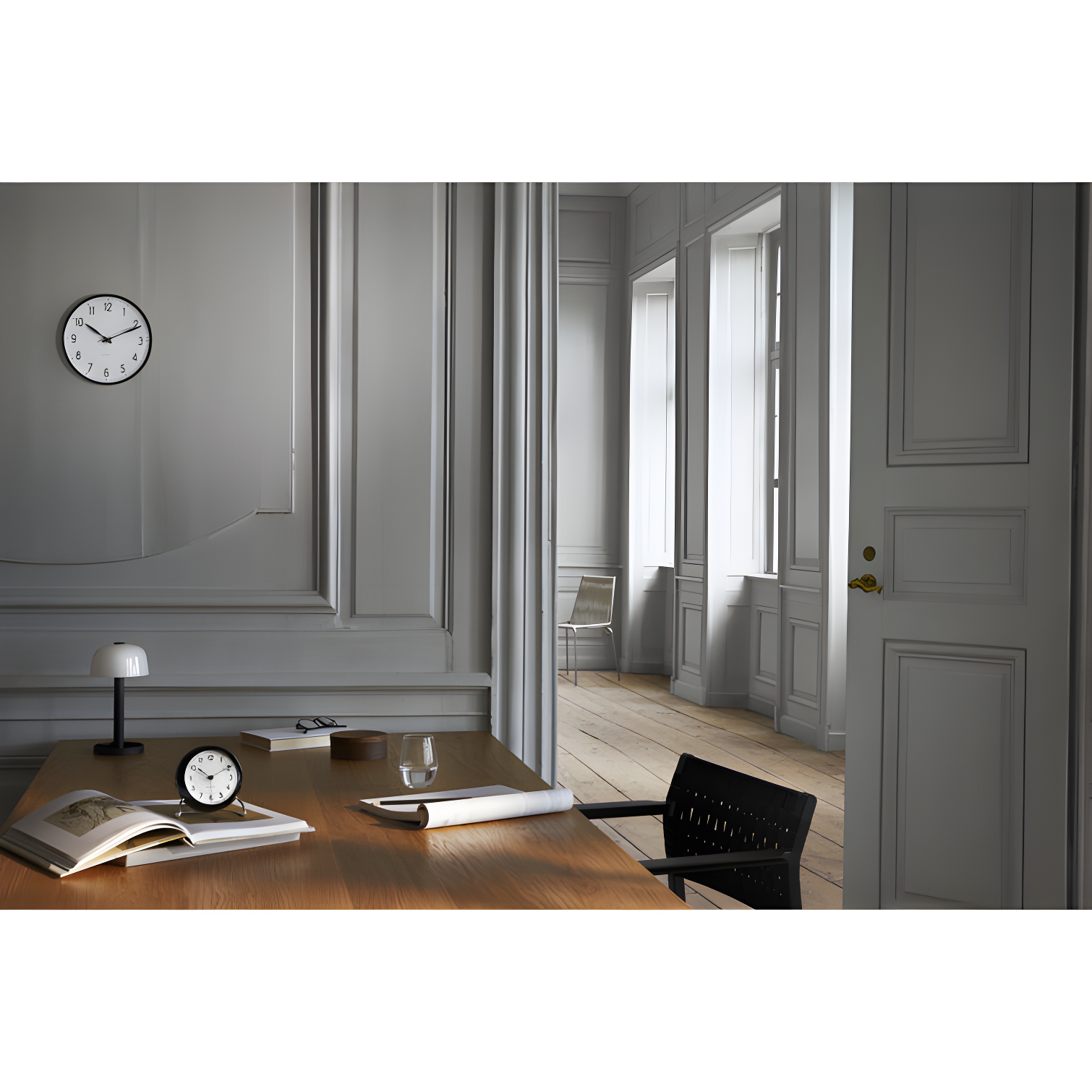 Black and White Analog Electric Alarm Tabletop Clock