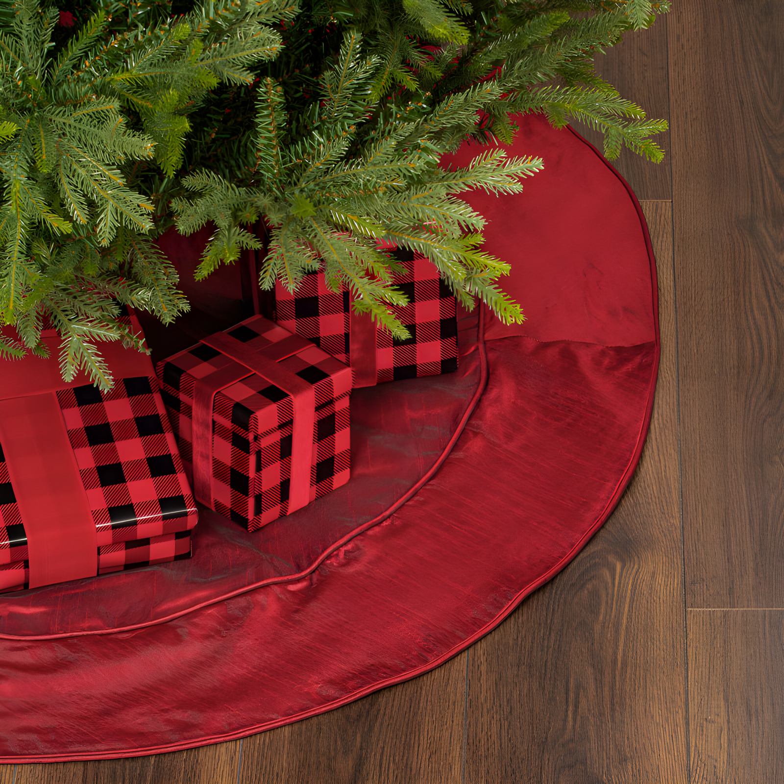 The Holiday Aisle® Sariyah 54" Colorway Tree skirt