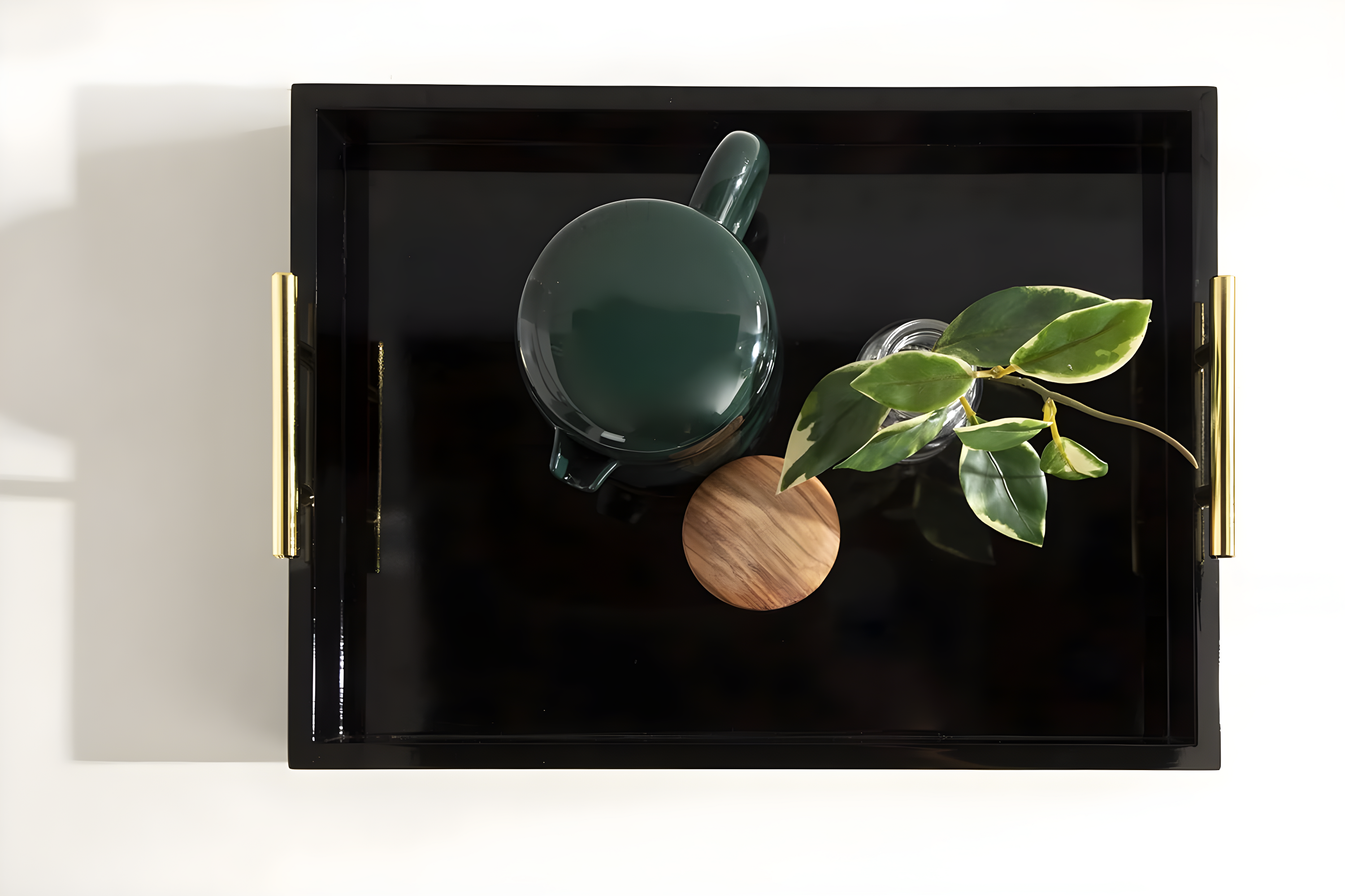 Kate and Laurel Lipton Tray, 16.5x12.25, Black and Gold
