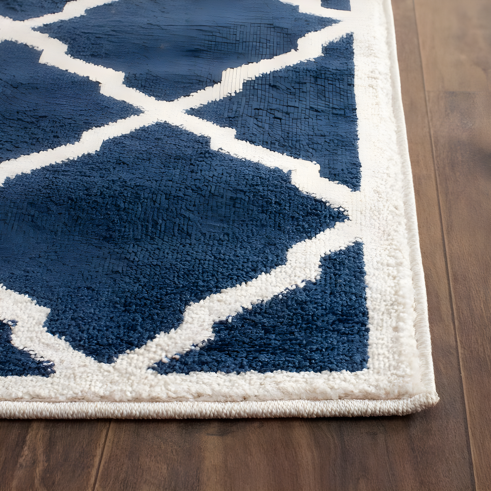 Amherst AMT421 Power Loomed Indoor Area Rug - Navy/Beige - 5'3"x8' - Safavieh