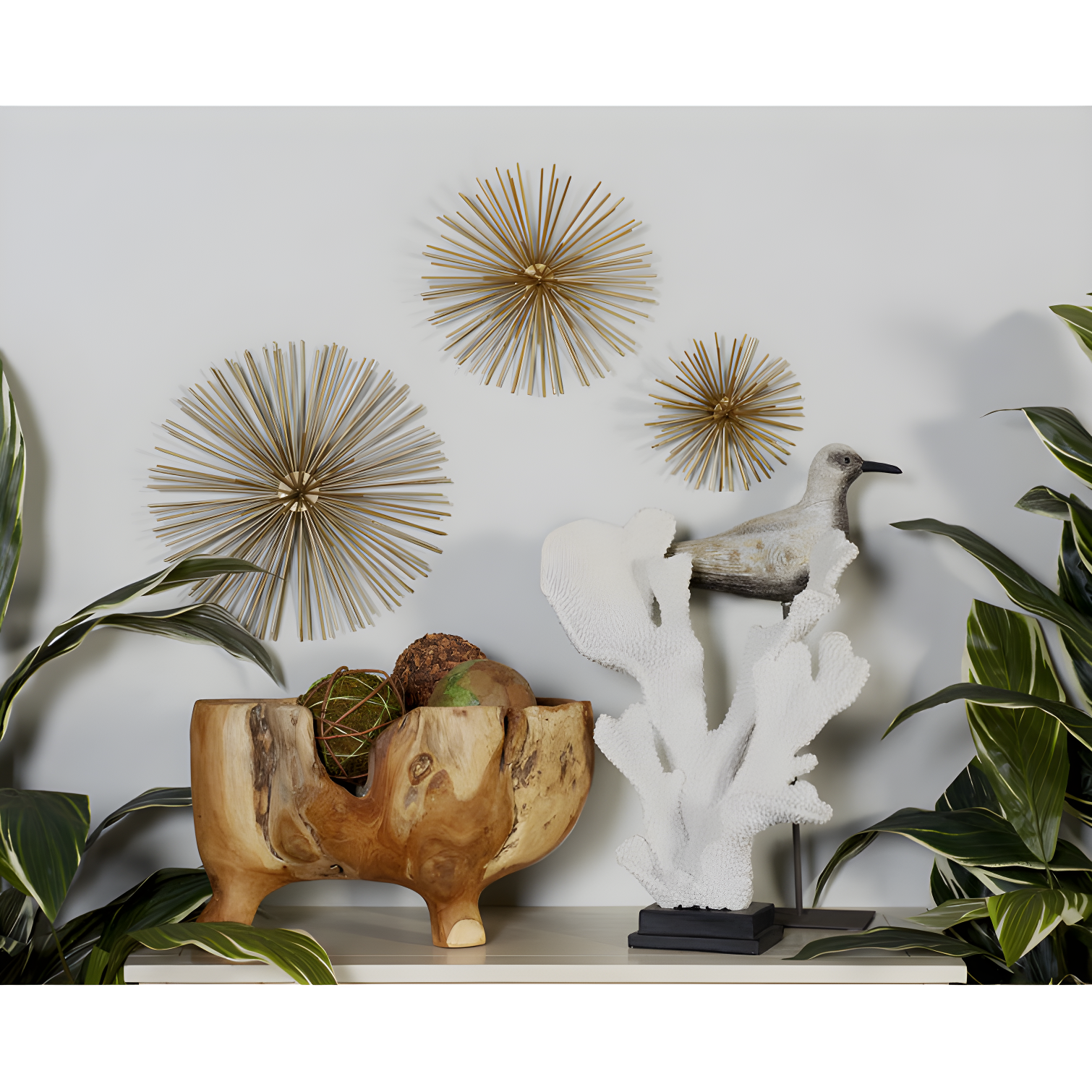 CosmoLiving by Cosmopolitan Gold Metal Starburst 3D Short Spike Home Wall Decor, Set of 3 6", 9", 12"W