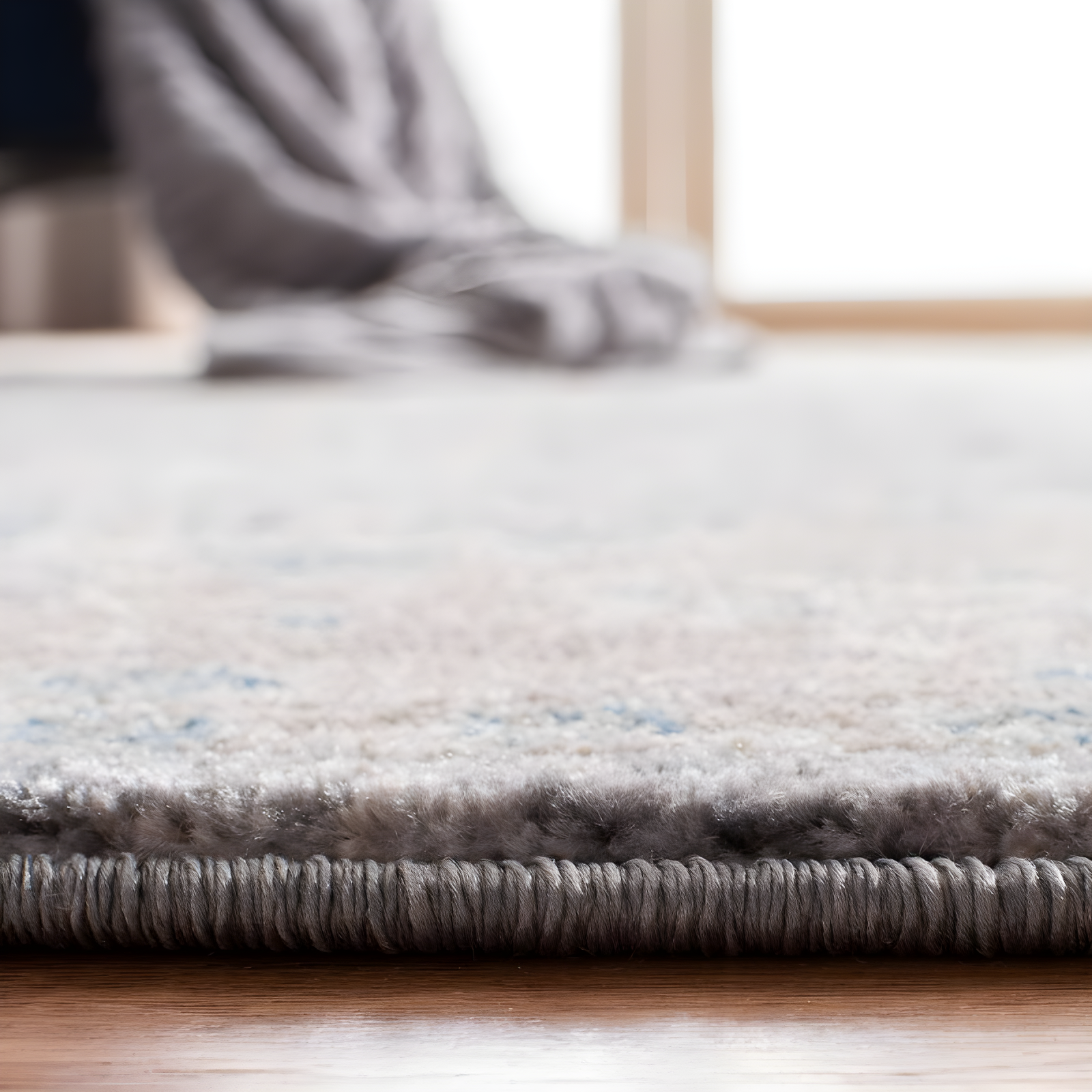 Sofia SOF330 Power Loomed Indoor Runner Rug - Light Grey/Beige - 2'2"x10' - Safavieh.