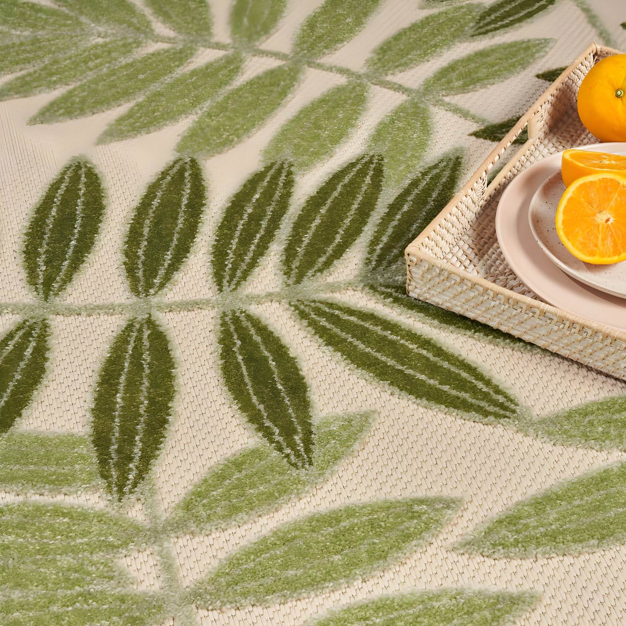 Nourison Aloha Floral Leaf Flatweave High-Low Indoor Outdoor Round Rug Ivory Green 5'3" x 5'3"