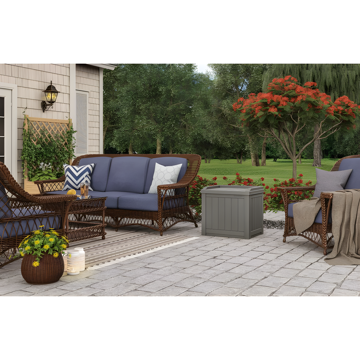 Suncast 22'' W 22 Gallons Water Resistant Resin Deck Box in Gray