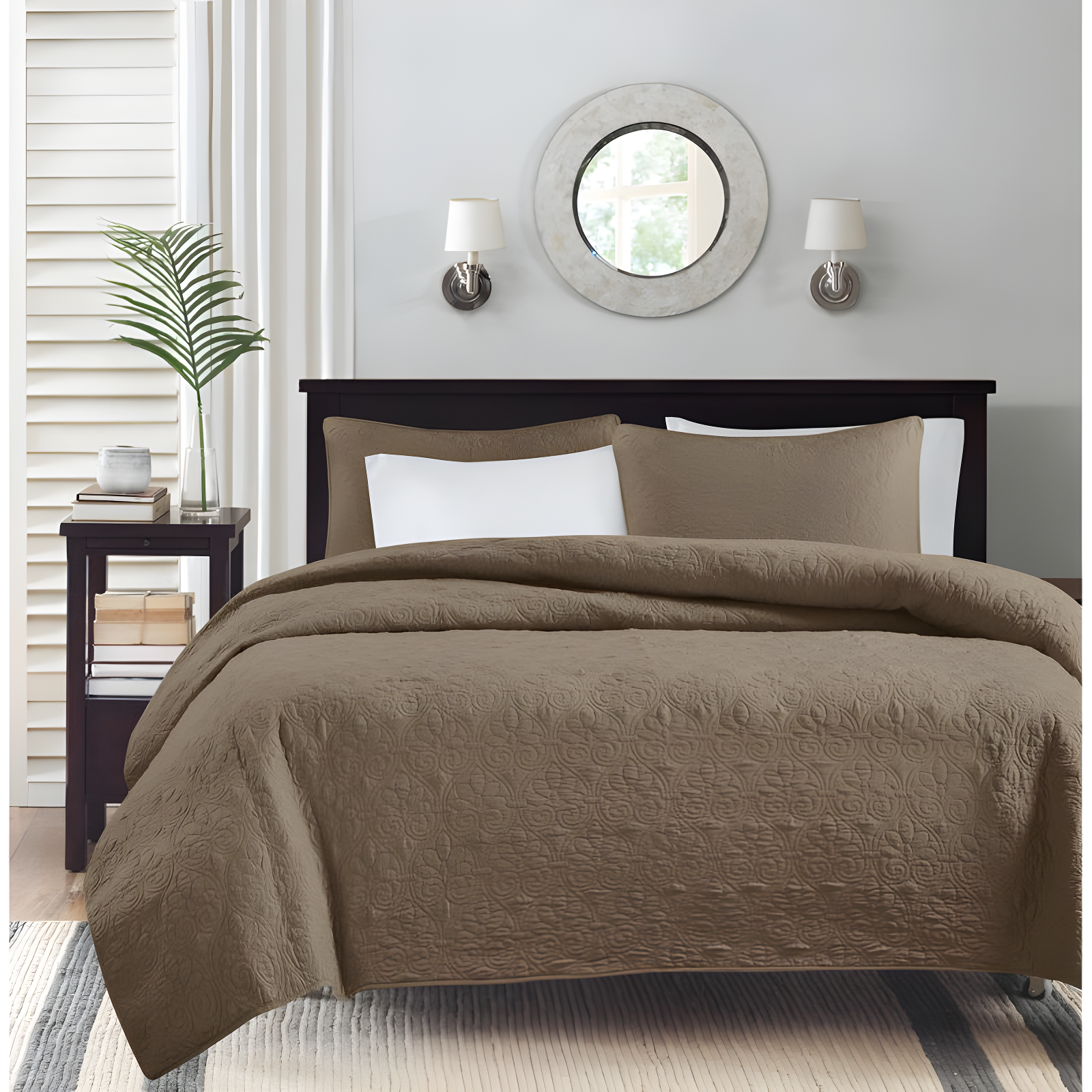 Madison Park Quebec Reversible Quilt Set