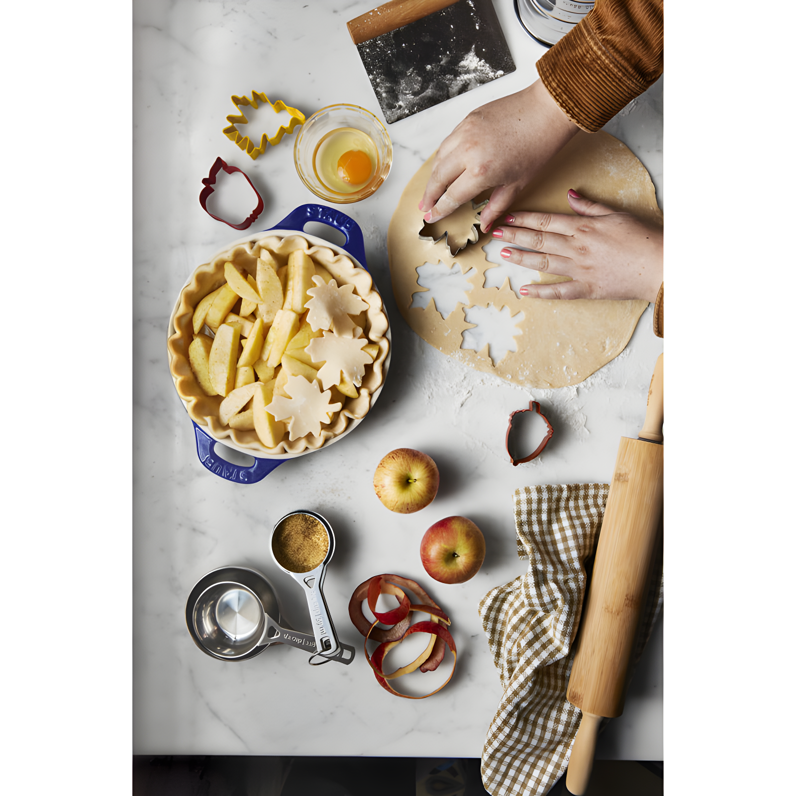 Staub Ceramic 9-inch Pie Dish