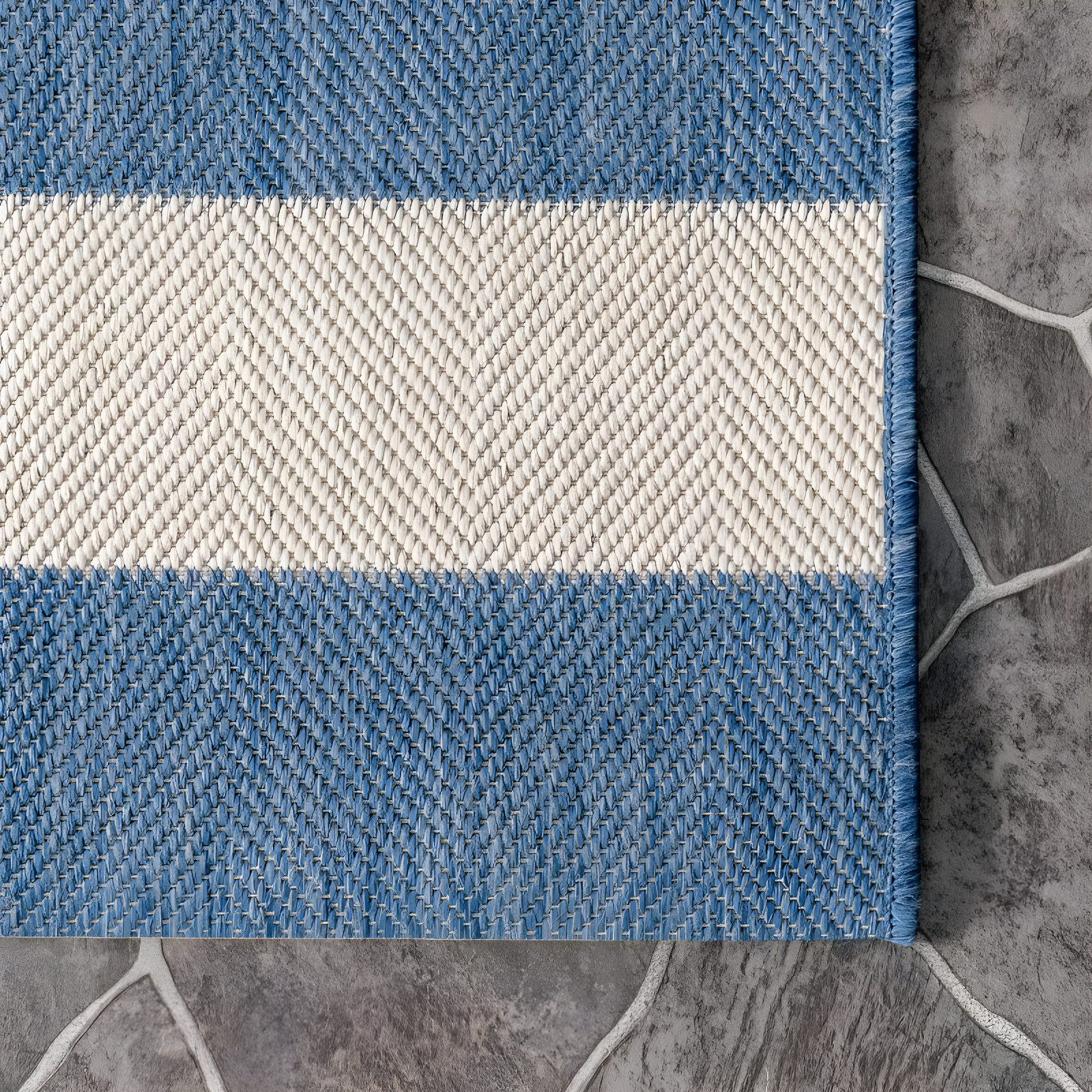 Nuloom Alexis Striped 5x8 Indoor/Outdoor Area Rug for Living Room Patio Deck Front Porch Kitchen, Blue/Ivory