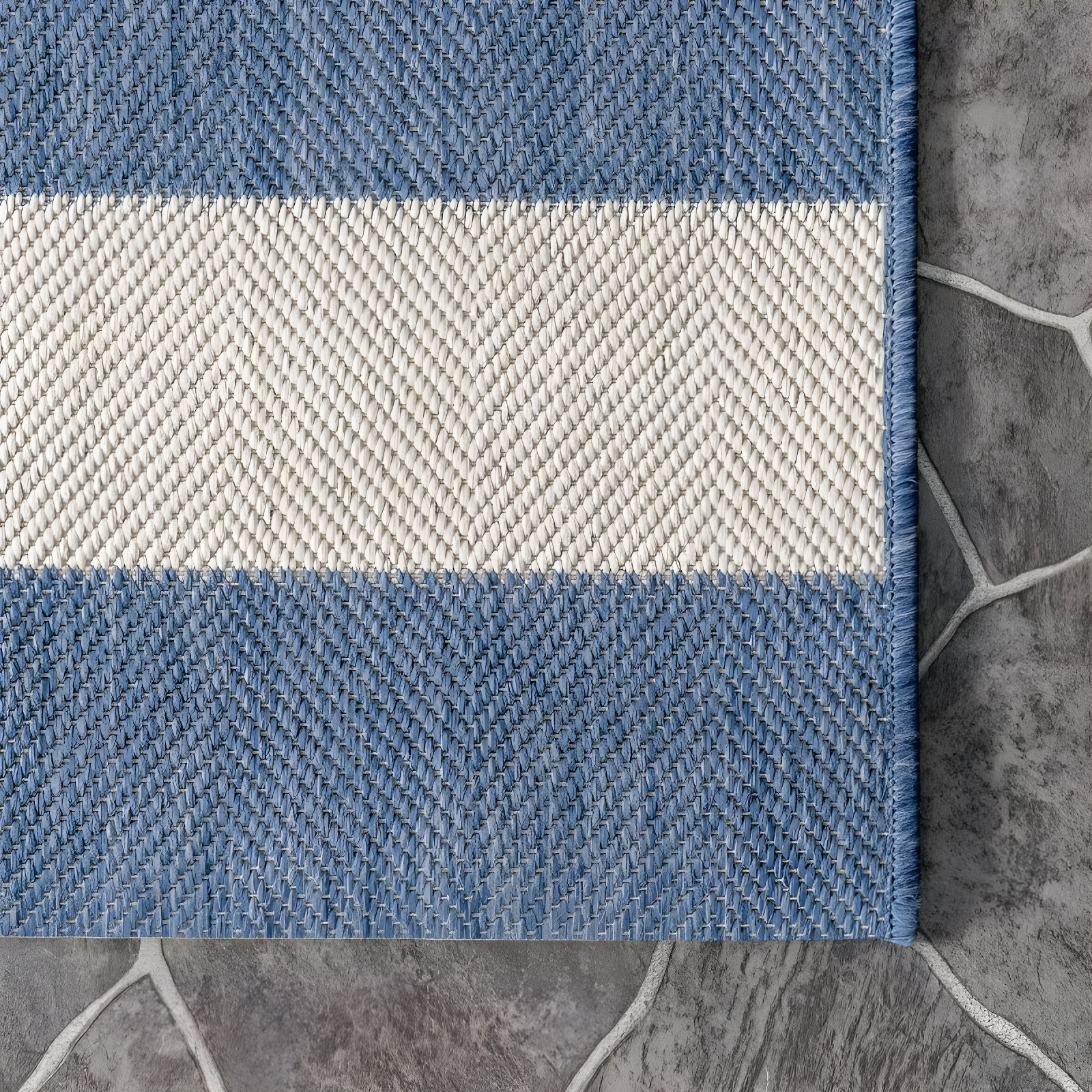 Nuloom Alexis Striped 5x8 Indoor/Outdoor Area Rug for Living Room Patio Deck Front Porch Kitchen, Blue/Ivory