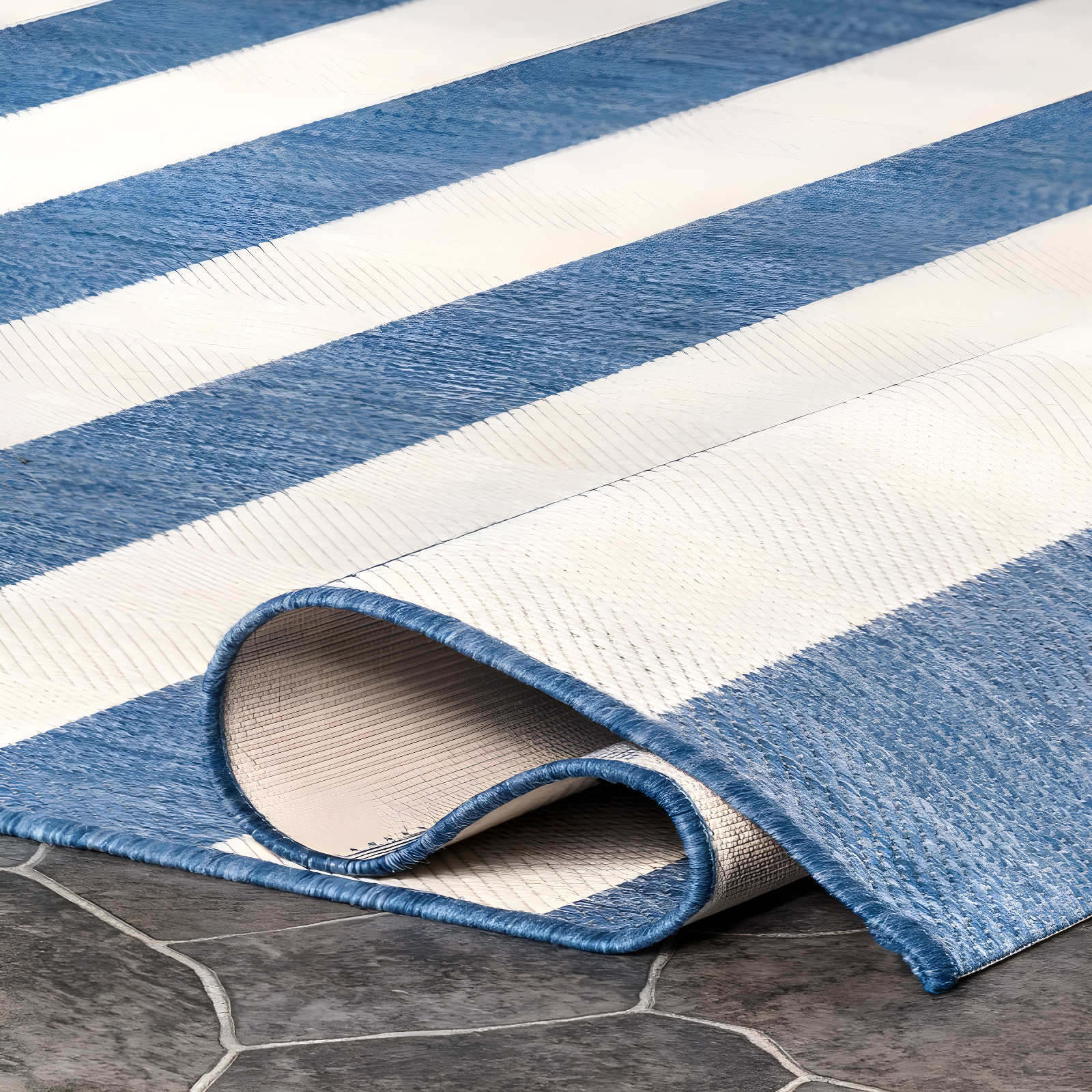 Nuloom Alexis Striped 5x8 Indoor/Outdoor Area Rug for Living Room Patio Deck Front Porch Kitchen, Blue/Ivory