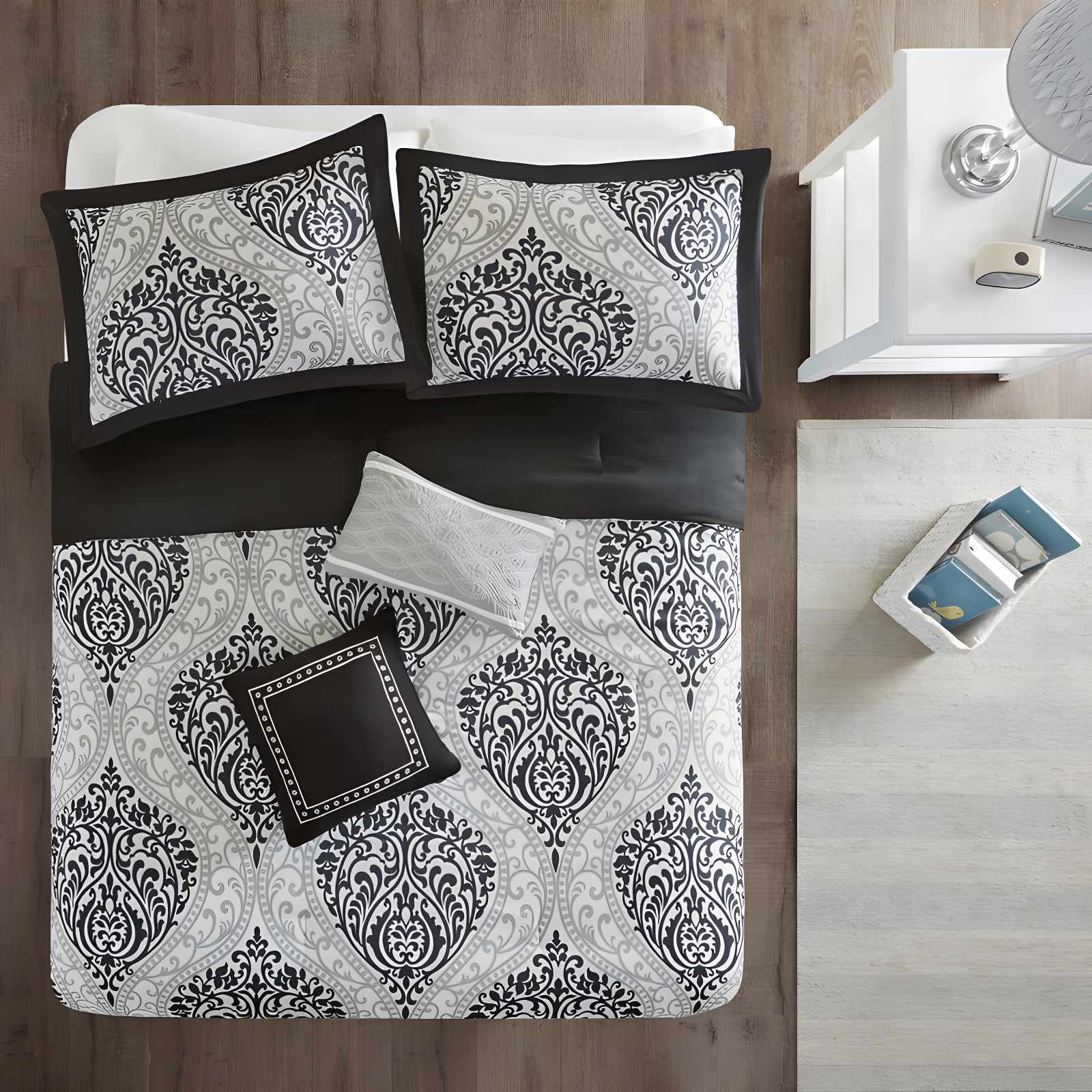 510 Design Senna Damask Comforter Set