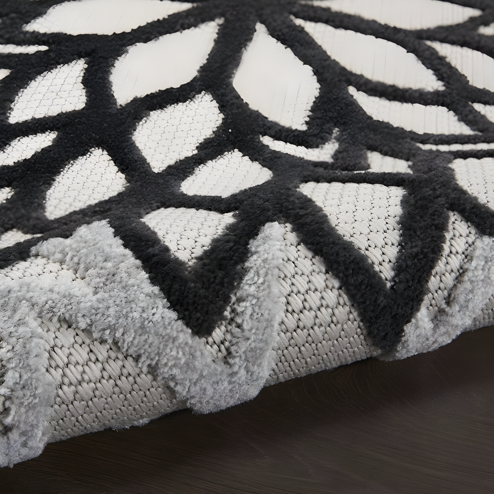 Nourison Aloha Floral Bloom Flatweave High-Low Indoor Outdoor Area Rug Black White 6' x 9'