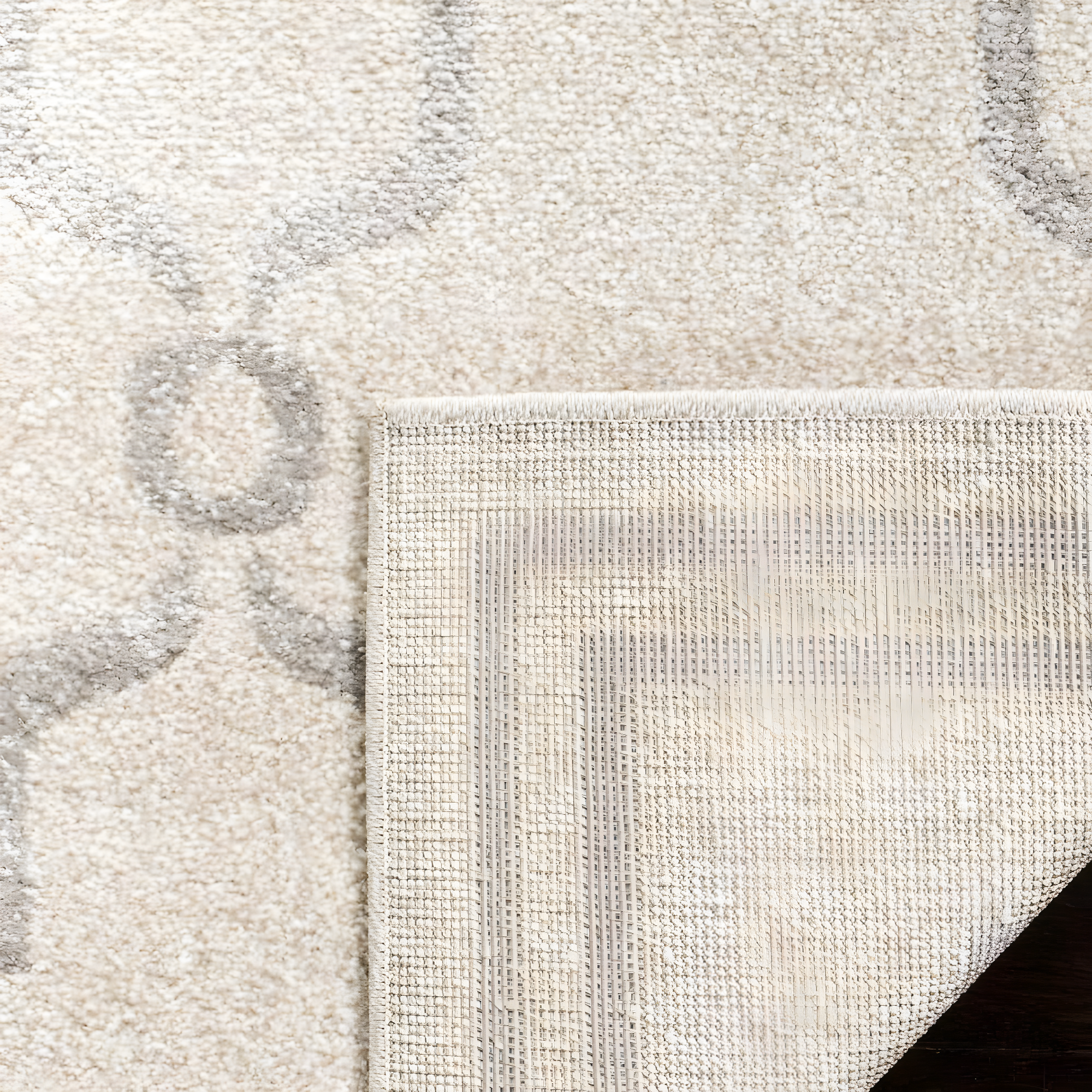 Amherst AMT414 Power Loomed Indoor Accent Rug - Ivory/Light Grey - 3'x5' - Safavieh