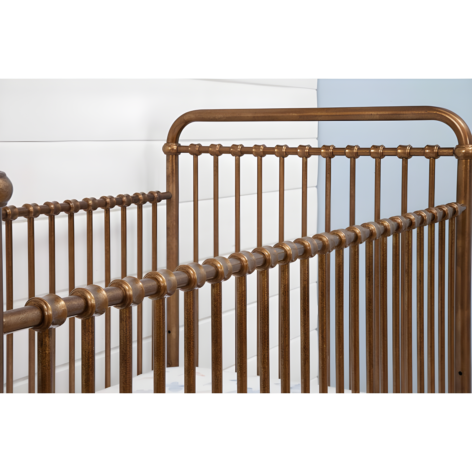 Abigail Greenguard Gold Certified 3 -in-1 Convertible Crib