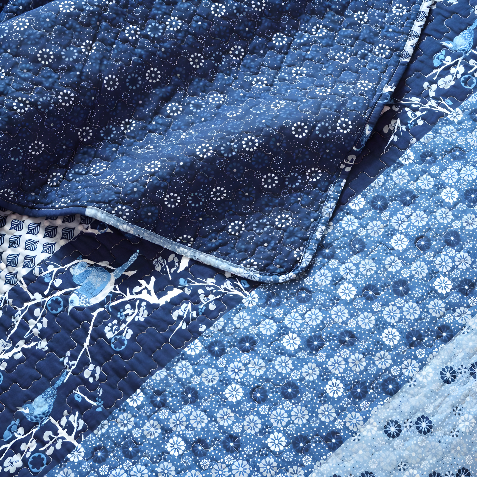 Lush Decor Royal Empire Cotton Reversible 3 Piece Quilt Set