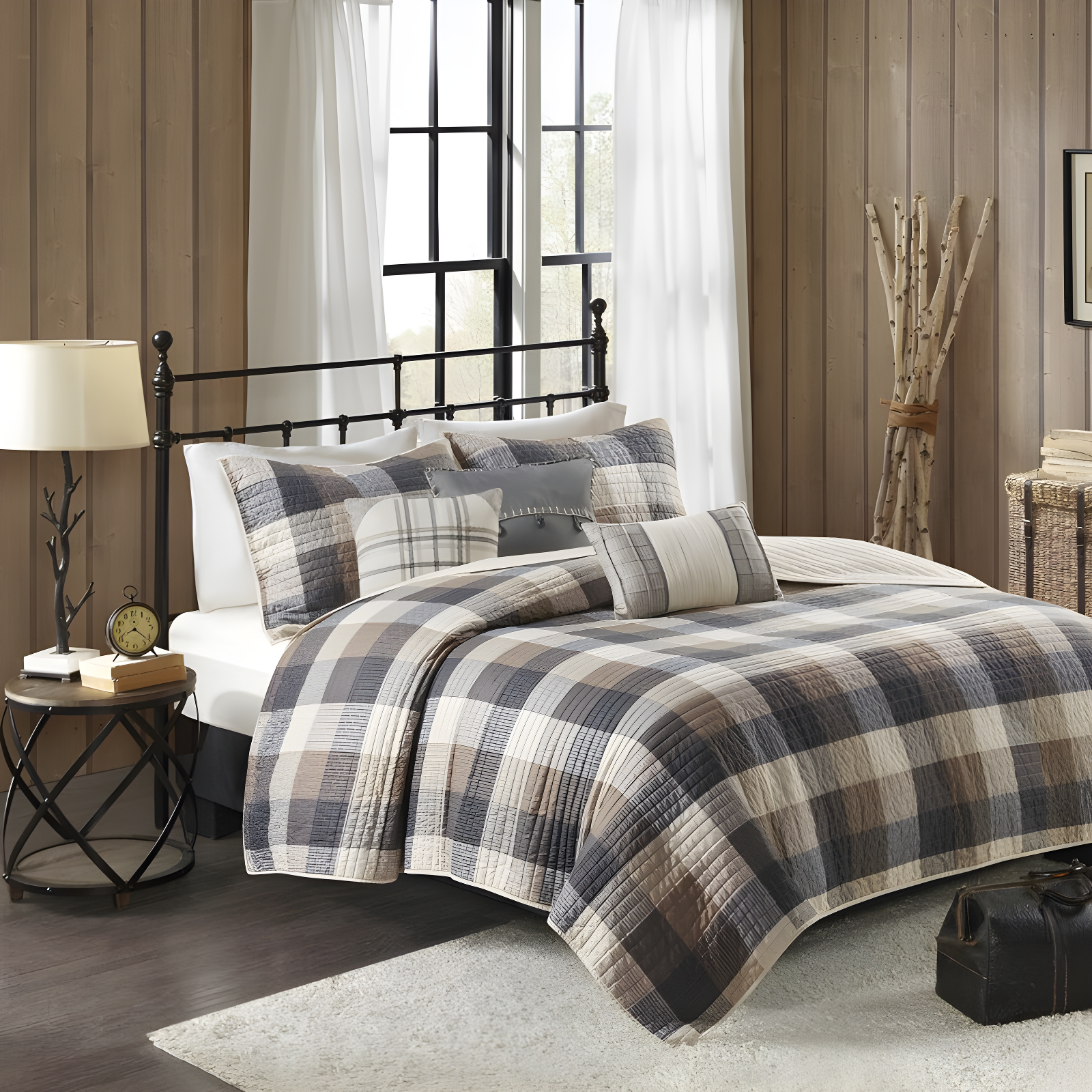Madison Park Ridge 6 Piece Printed Herringbone Quilt Set with Throw Pillows