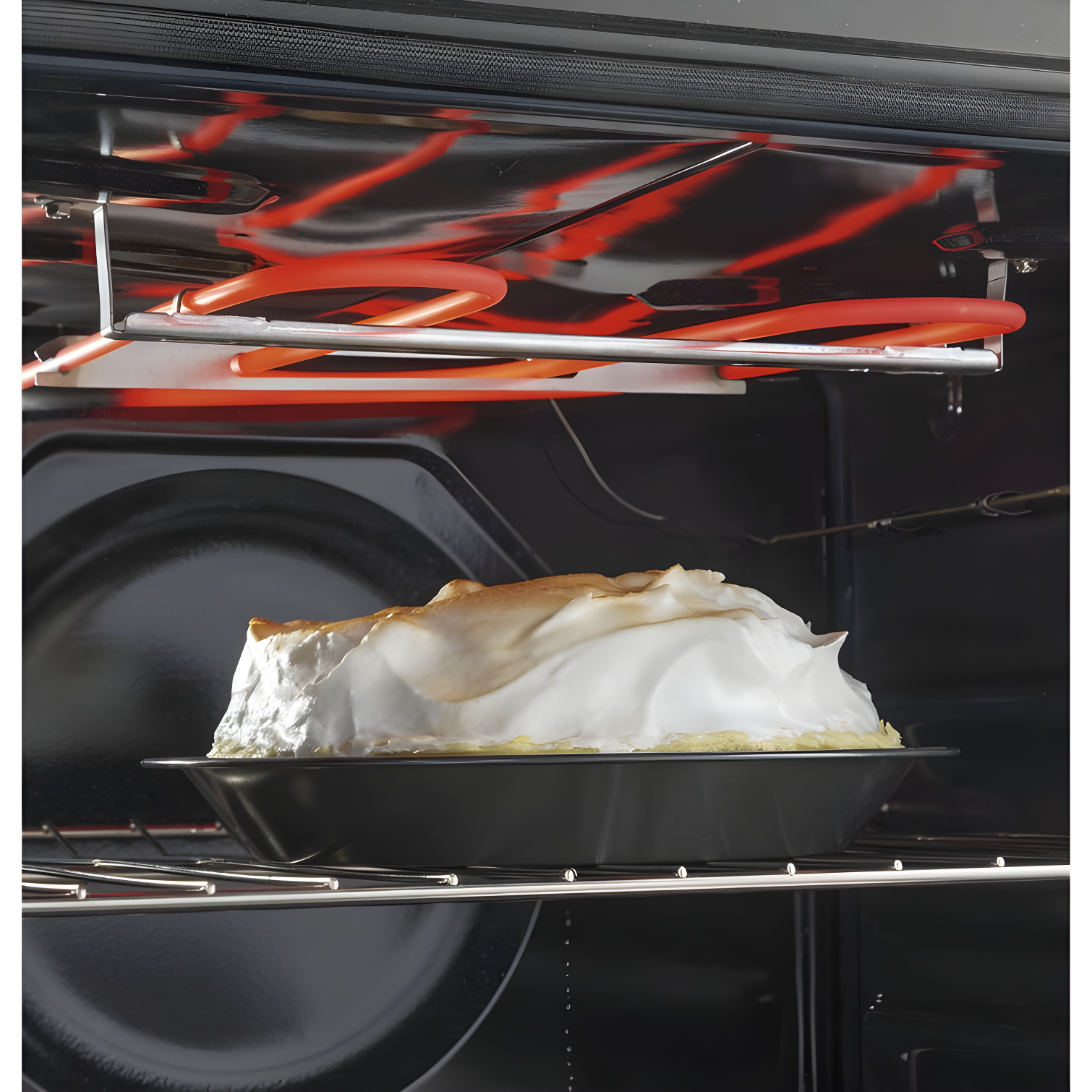 24" 2.9 Cu. Ft. Freestanding Electric Range with Modular Backguard