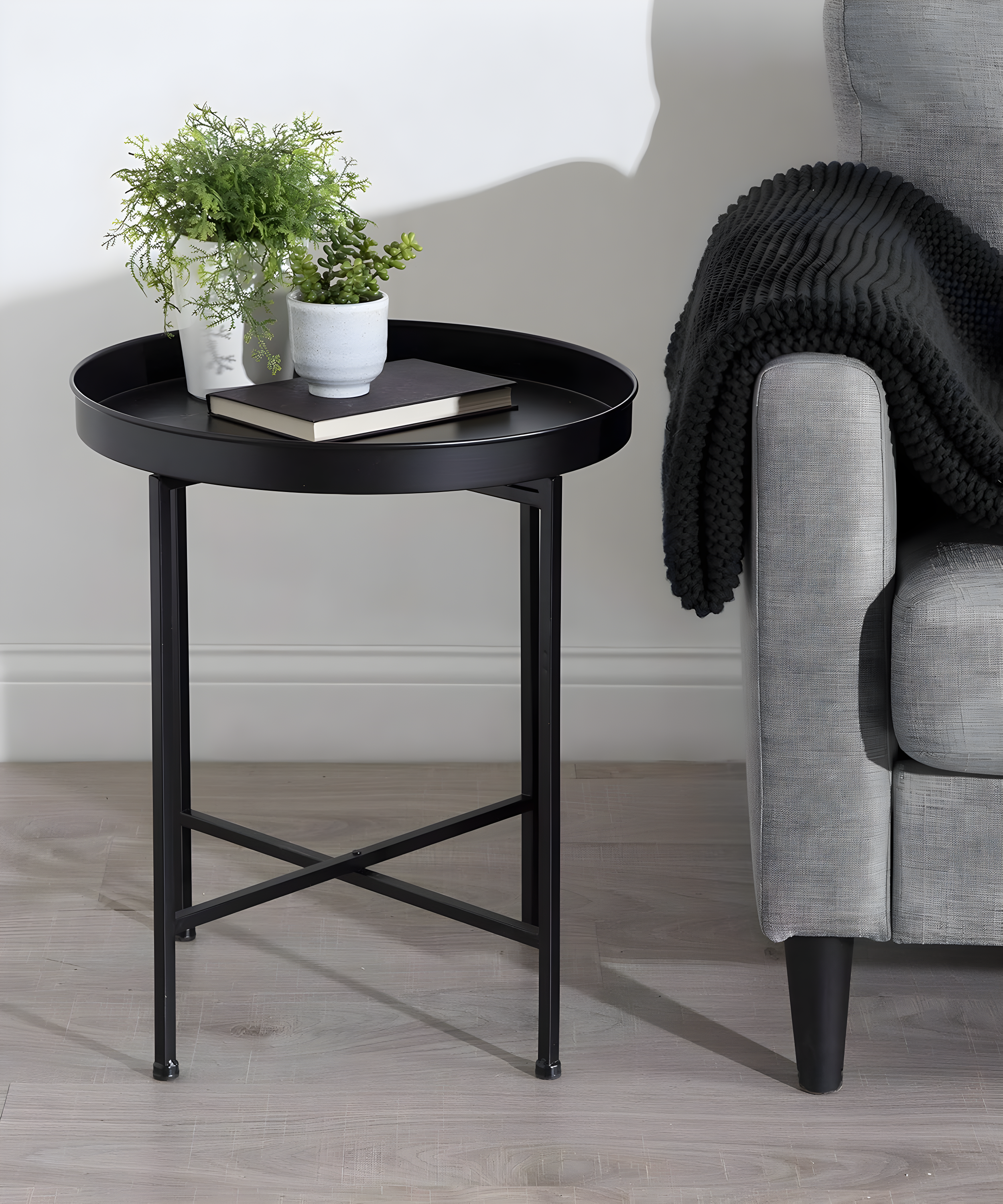 Kate and Laurel Celia Round Metal Side Table, 18.25x18.25x22, Silver