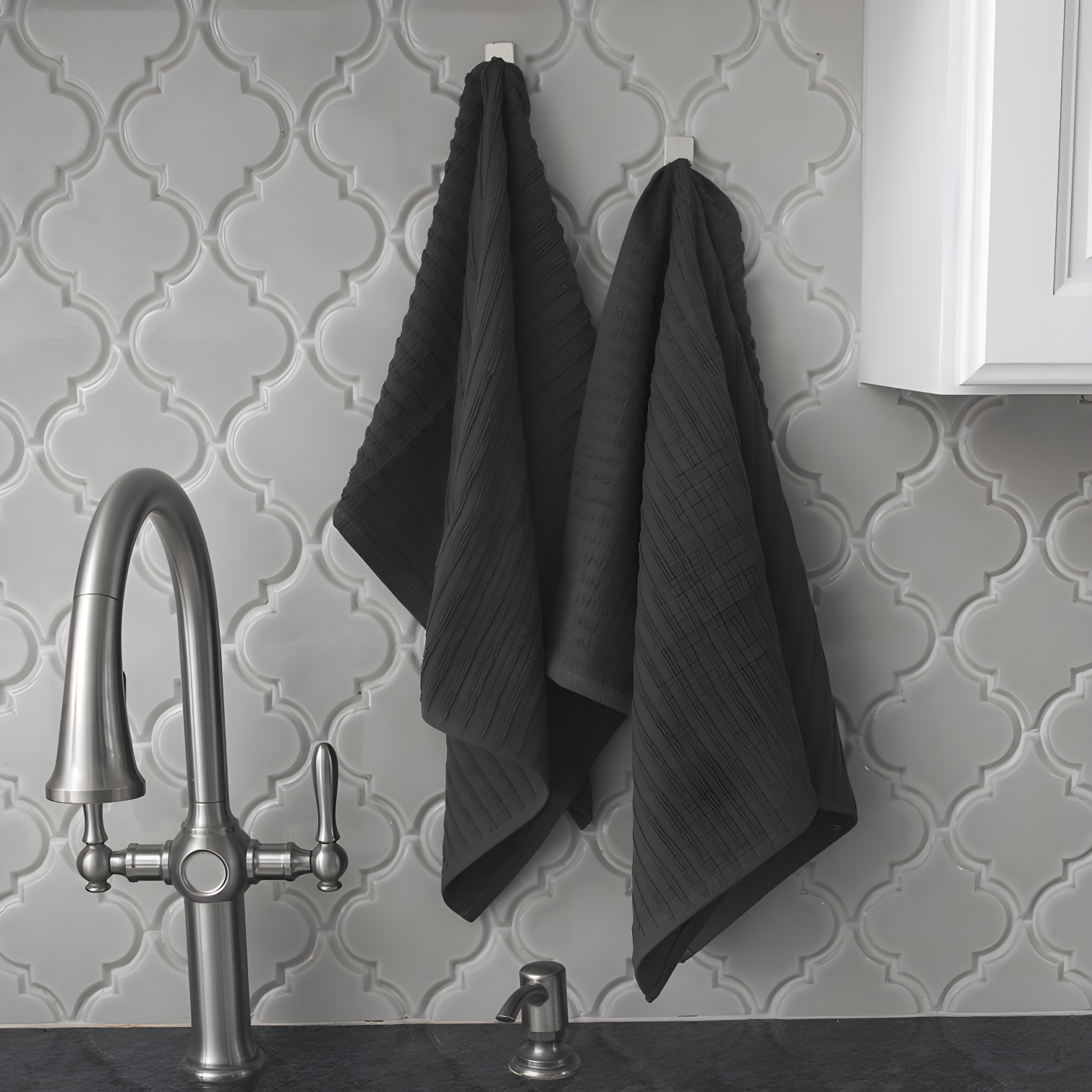 RITZ RITZ Cotton Waffle Tea Towel Kitchen Towel (Set of 2)