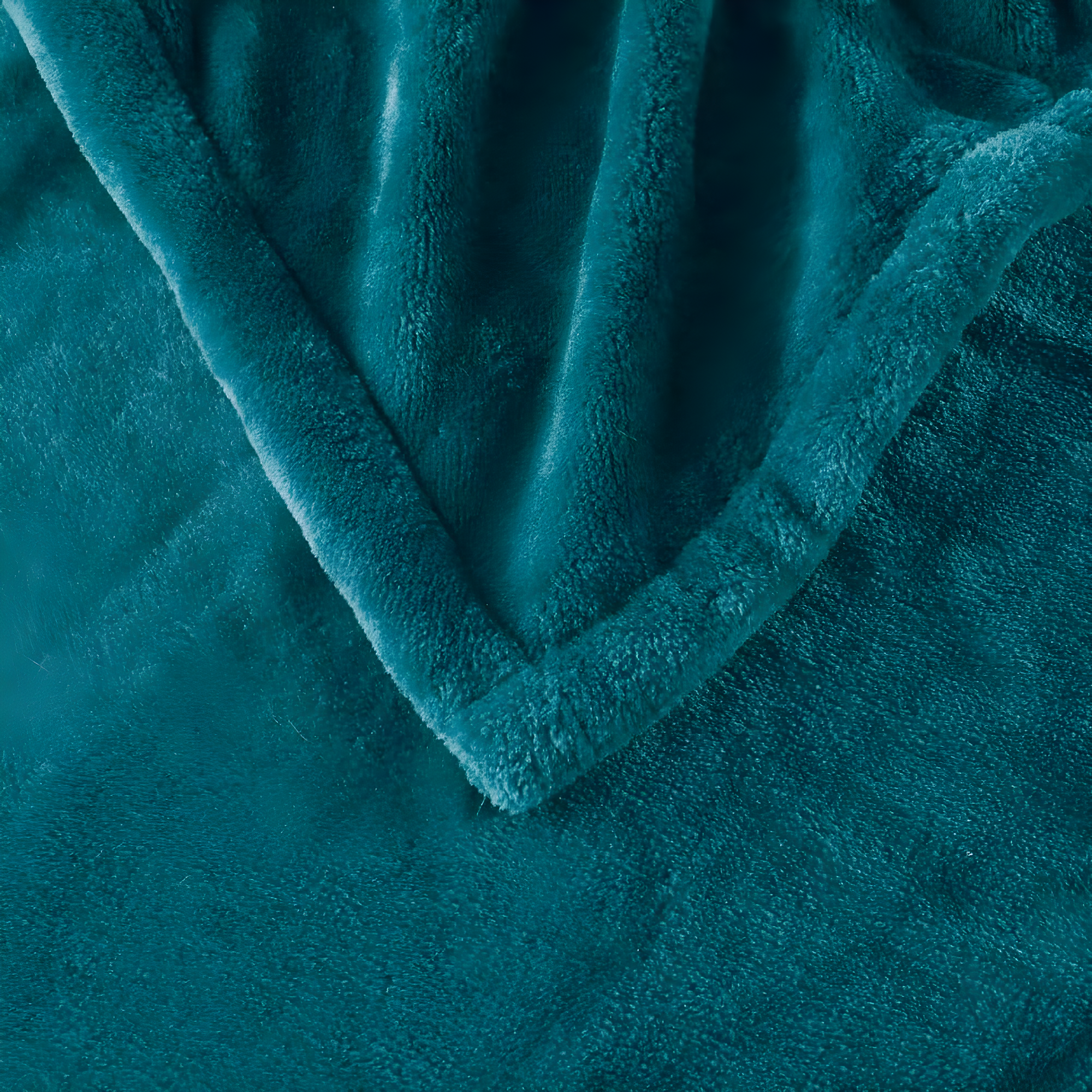 Beautyrest Heated Plush Oversized Throw