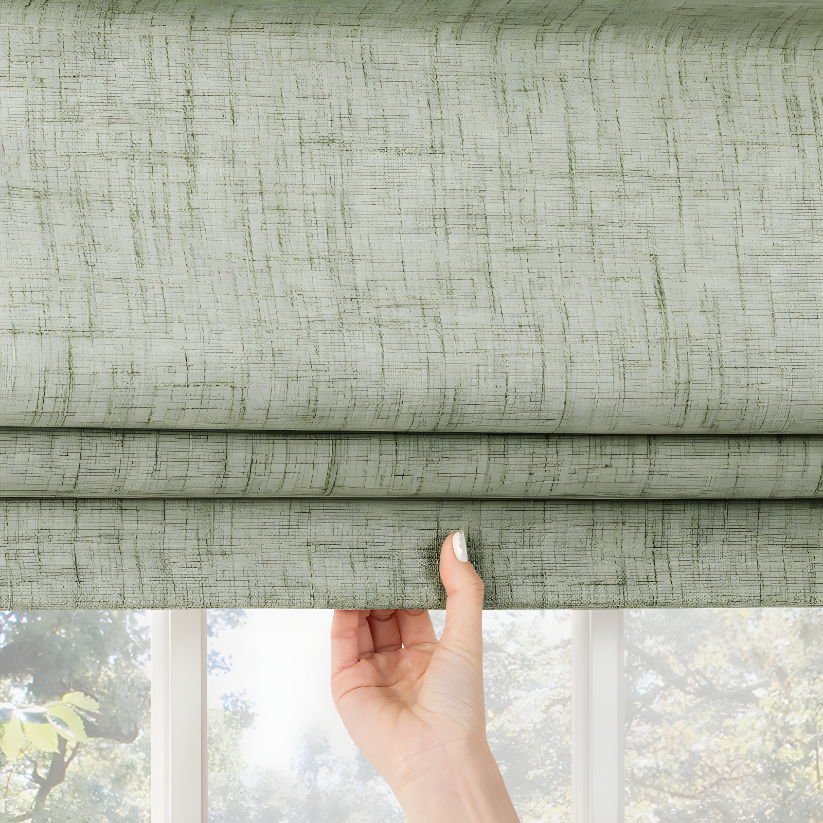 Sun Zero Sun Zero Somerton Thermal 100% Blackout Cordless Roman Shade