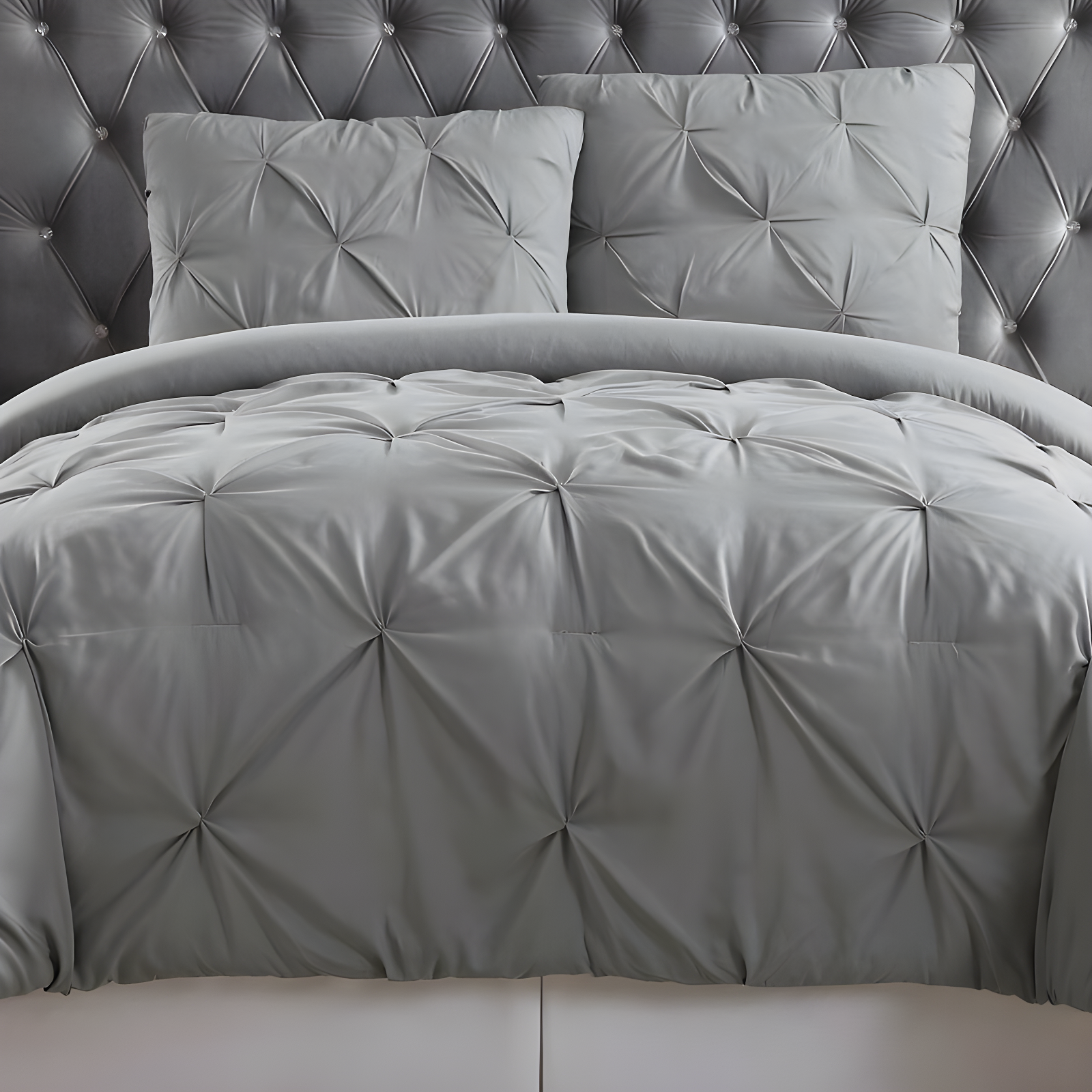 Solid Modern & Contemporary Comforter Set