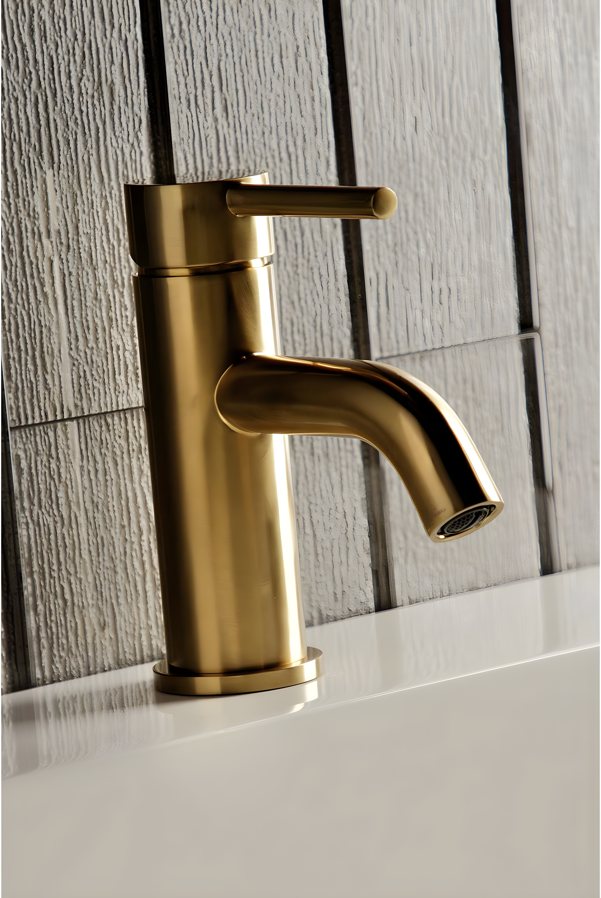 Kingston Brass Concord Single-Handle 1-Hole Deck Mount Bathroom Faucet with Push Pop-Up
