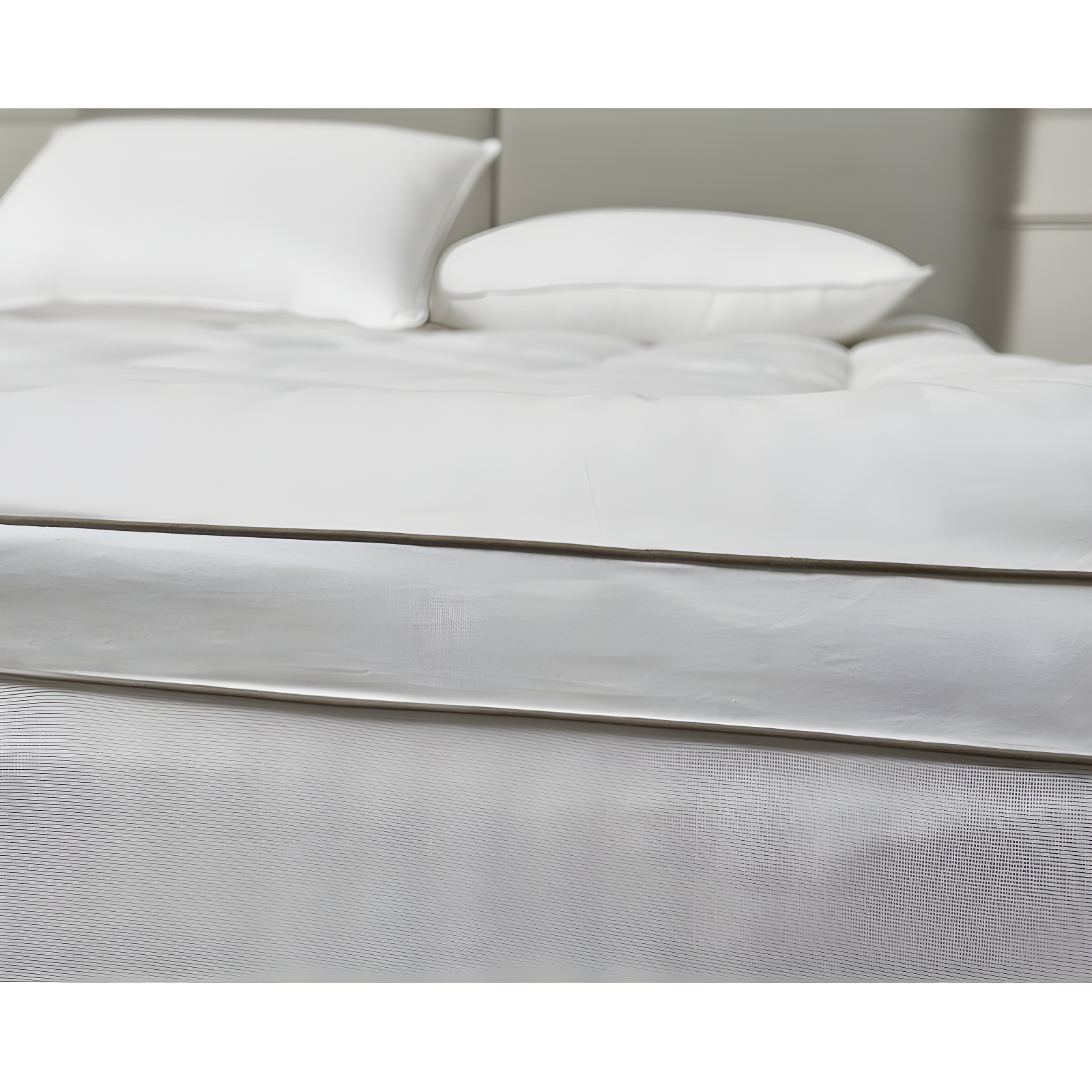 Kathy Ireland Home 1.5'' Mattress Pad