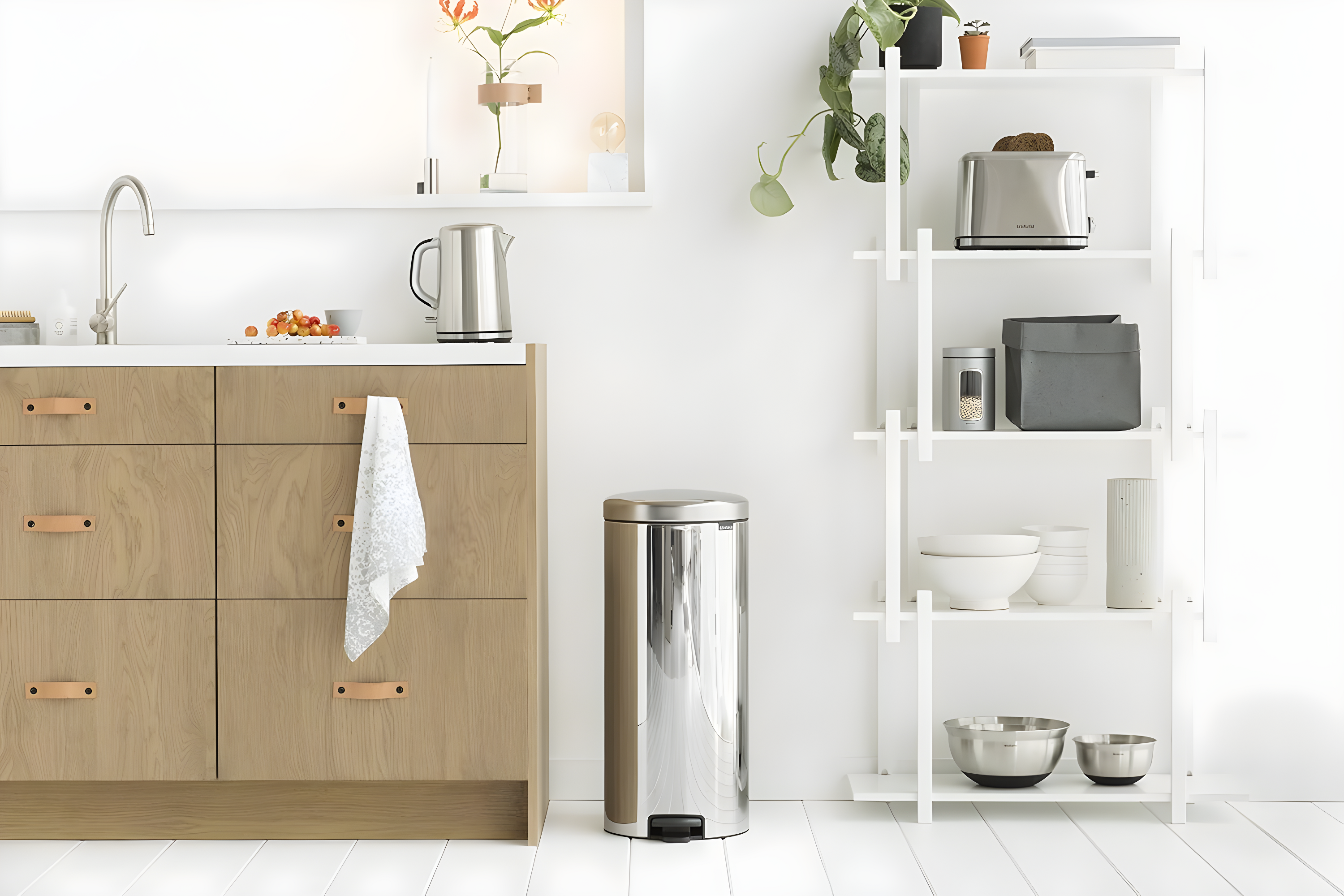Brabantia NewIcon Step On Trash Can, 8 Gallon (30 Liter)