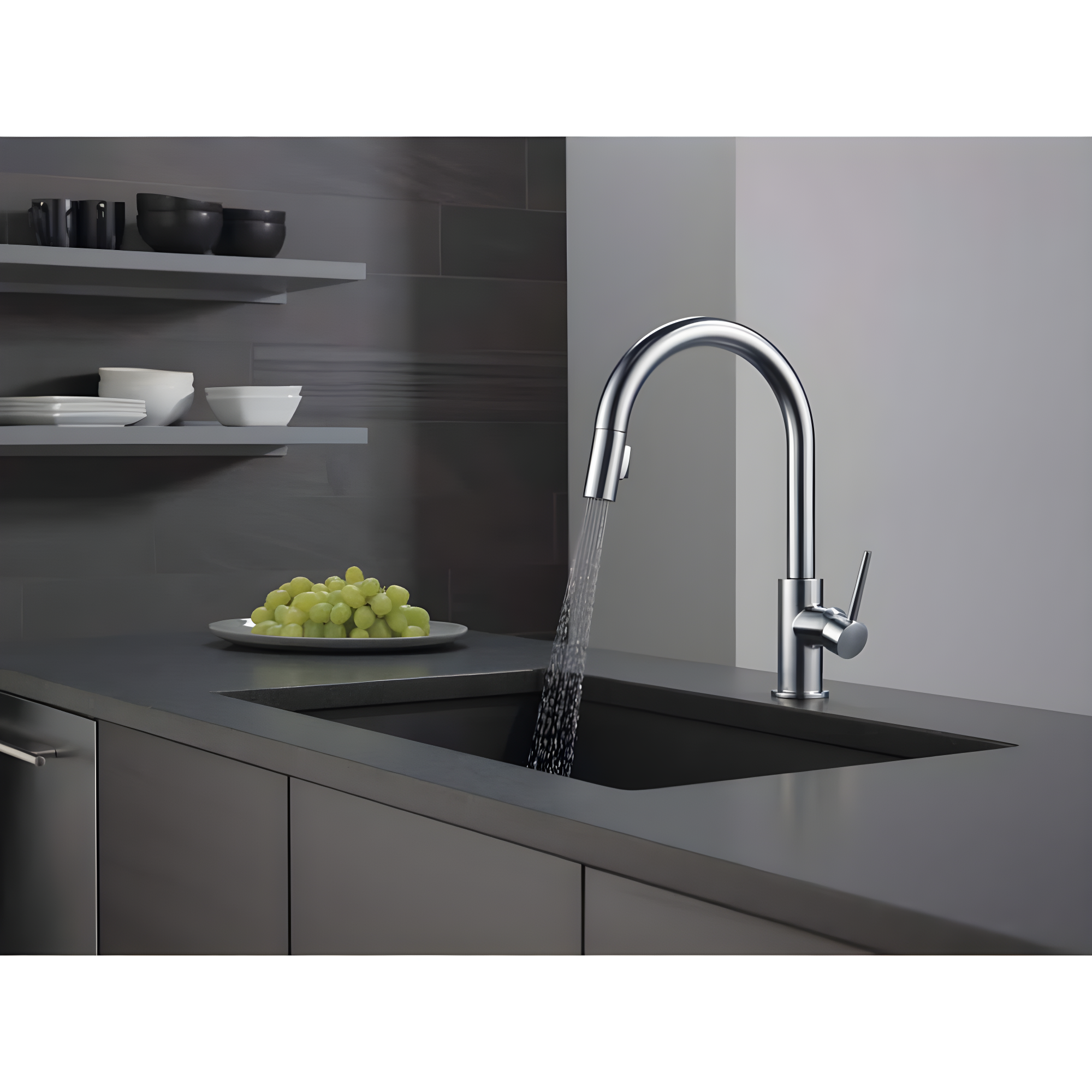 Trinsic Pull Down Sprayer Kitchen Sink Faucet, Single Handle Kitchen Faucet