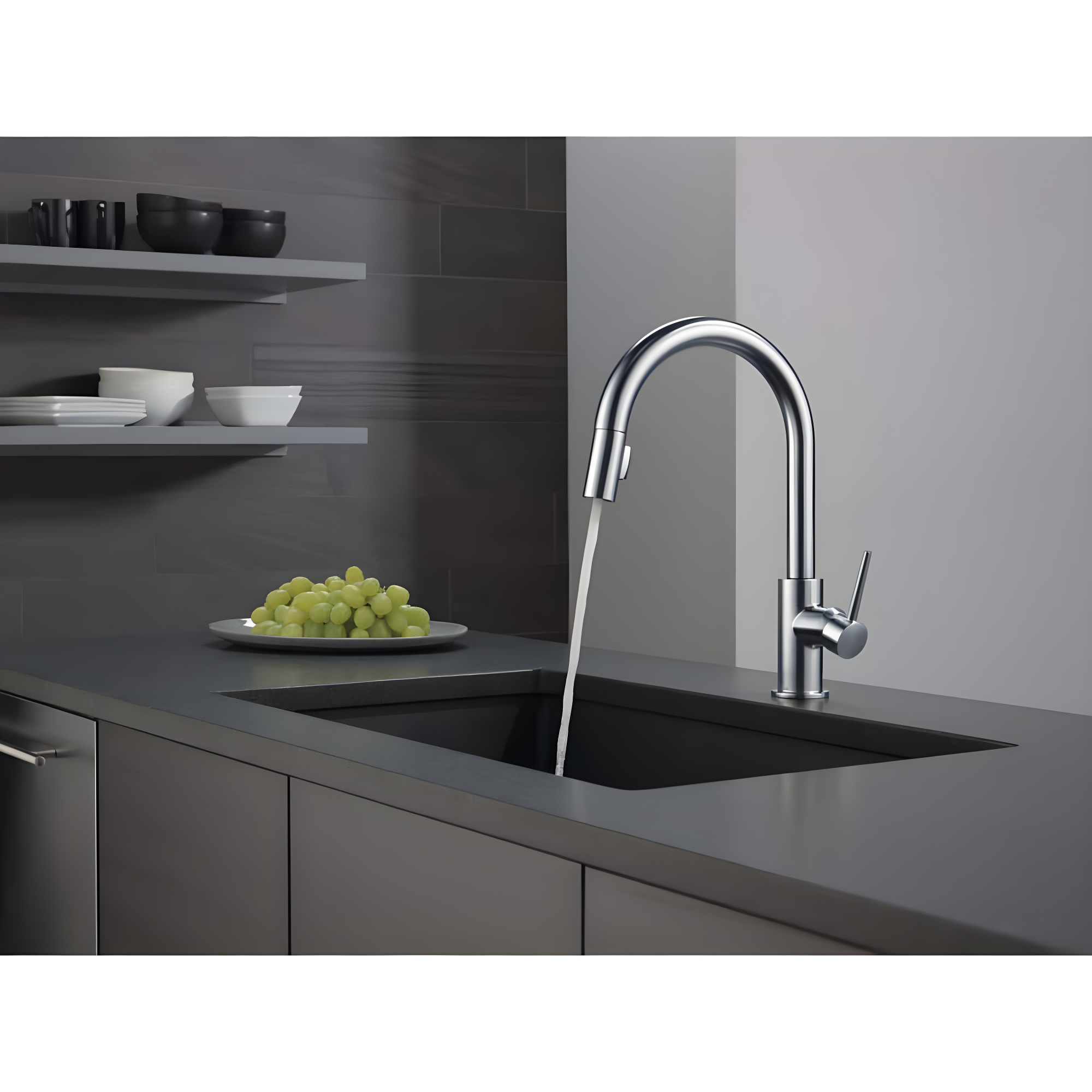 Trinsic Pull Down Sprayer Kitchen Sink Faucet, Single Handle Kitchen Faucet