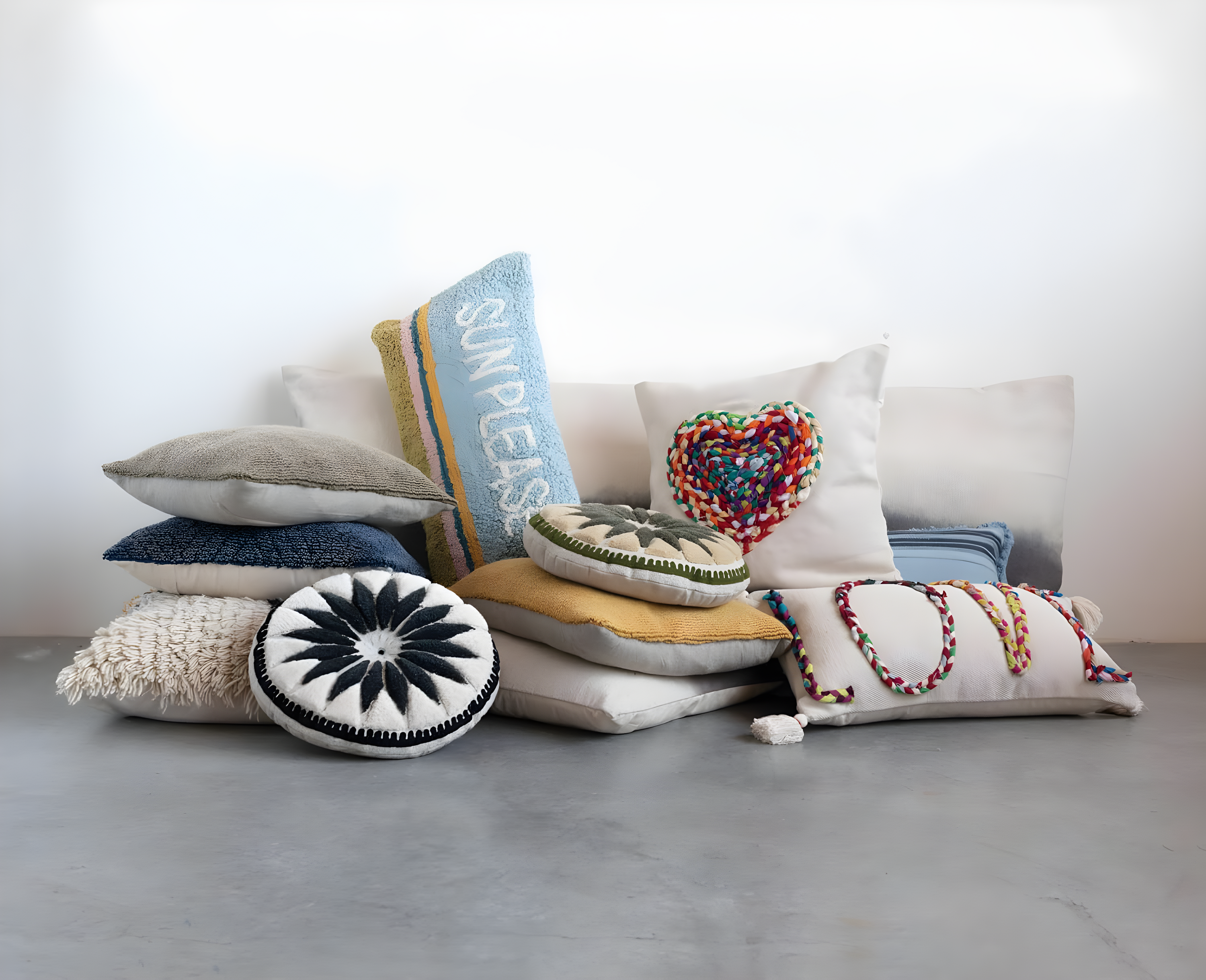 Creative Co-Op Woven Cotton Punch Hook Lumbar Pillow with "Sun Please" Design