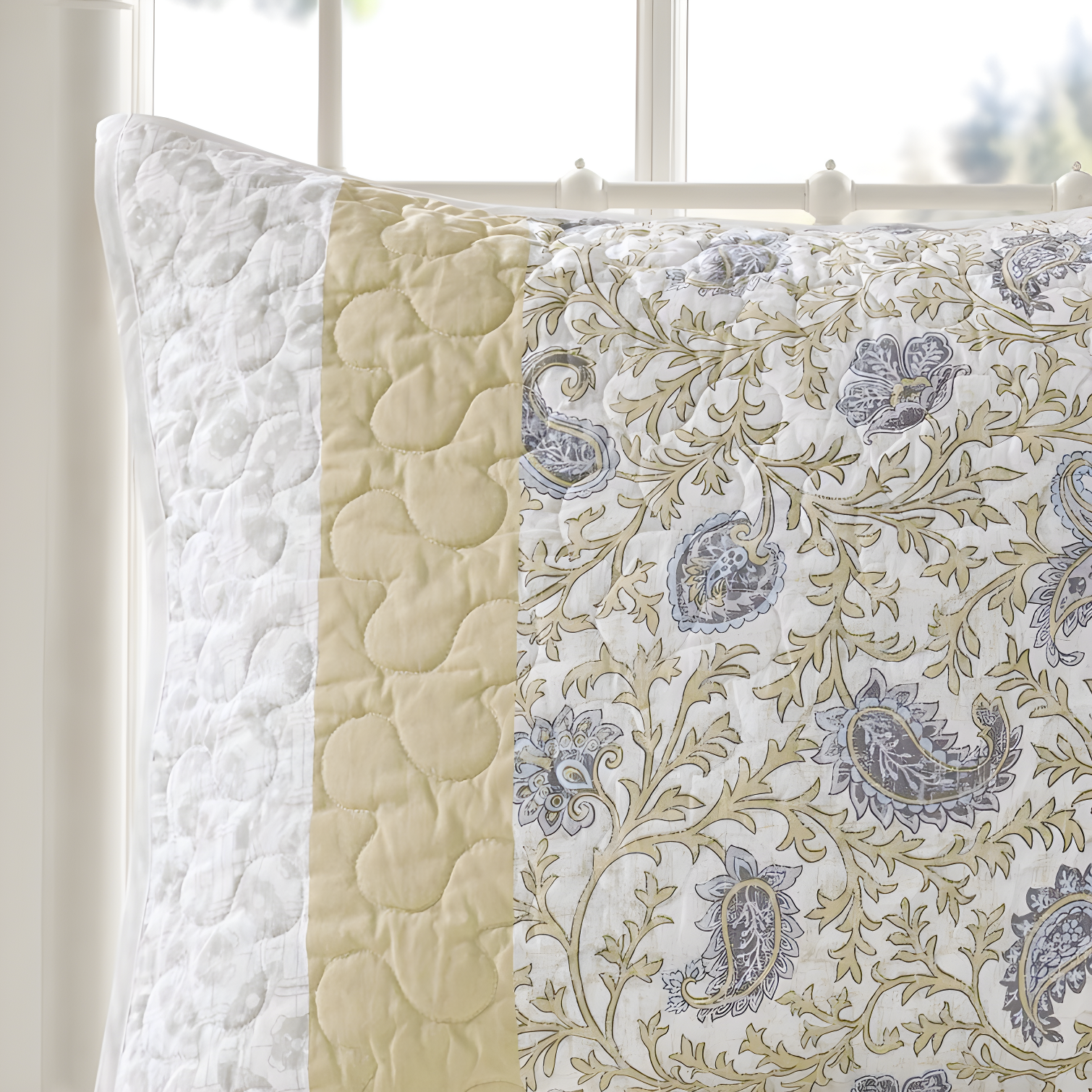 Dawn 6 Piece Cotton Percale Quilt Set with Throw Pillows