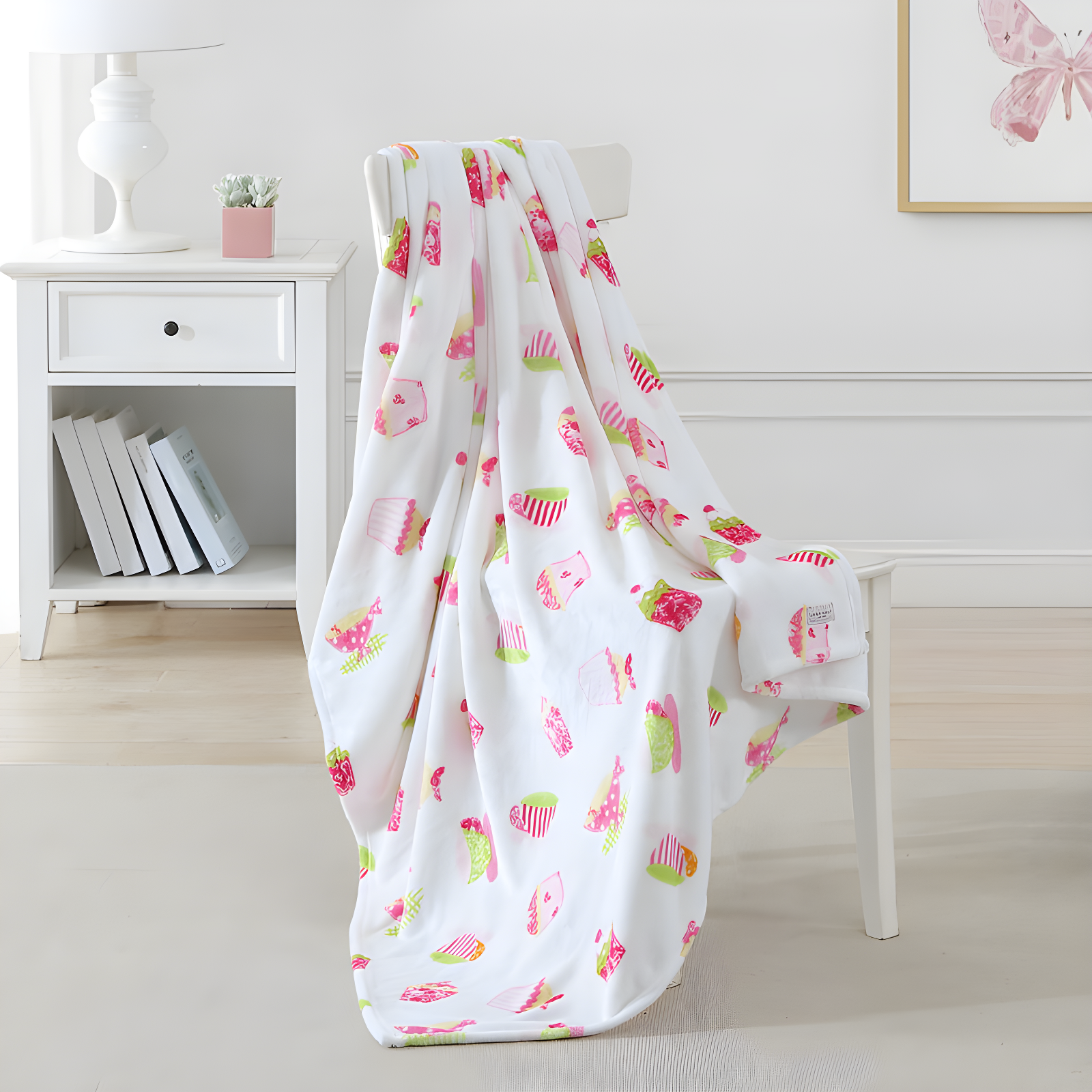 Laura Ashley Laura Ashley Kids Printed Ultra Soft Plush Throw Blankets