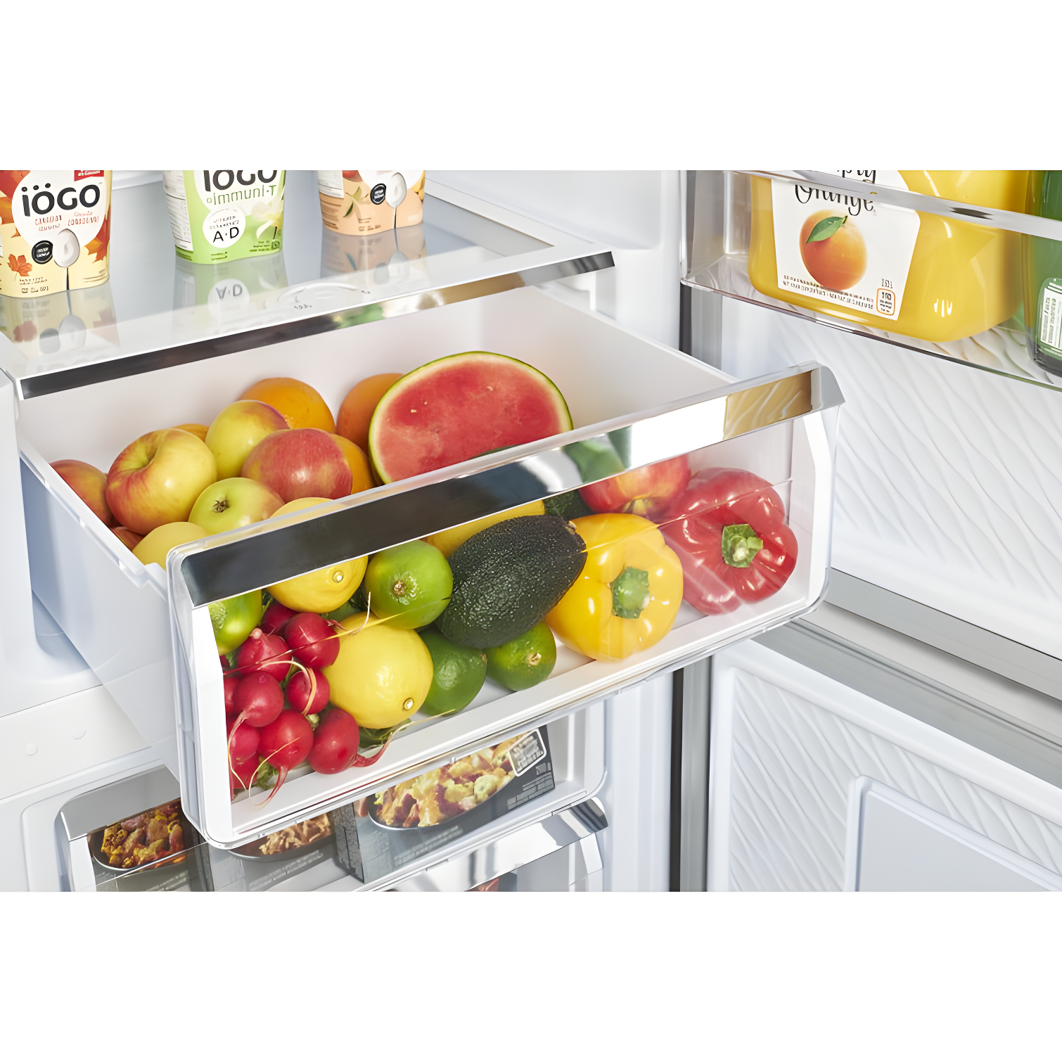 Unique Appliances Classic Retro 23.6" Frost-Free 11.7 cu. ft. Energy Star Certified Bottom Freezer Refrigerator UGP-330L W AC