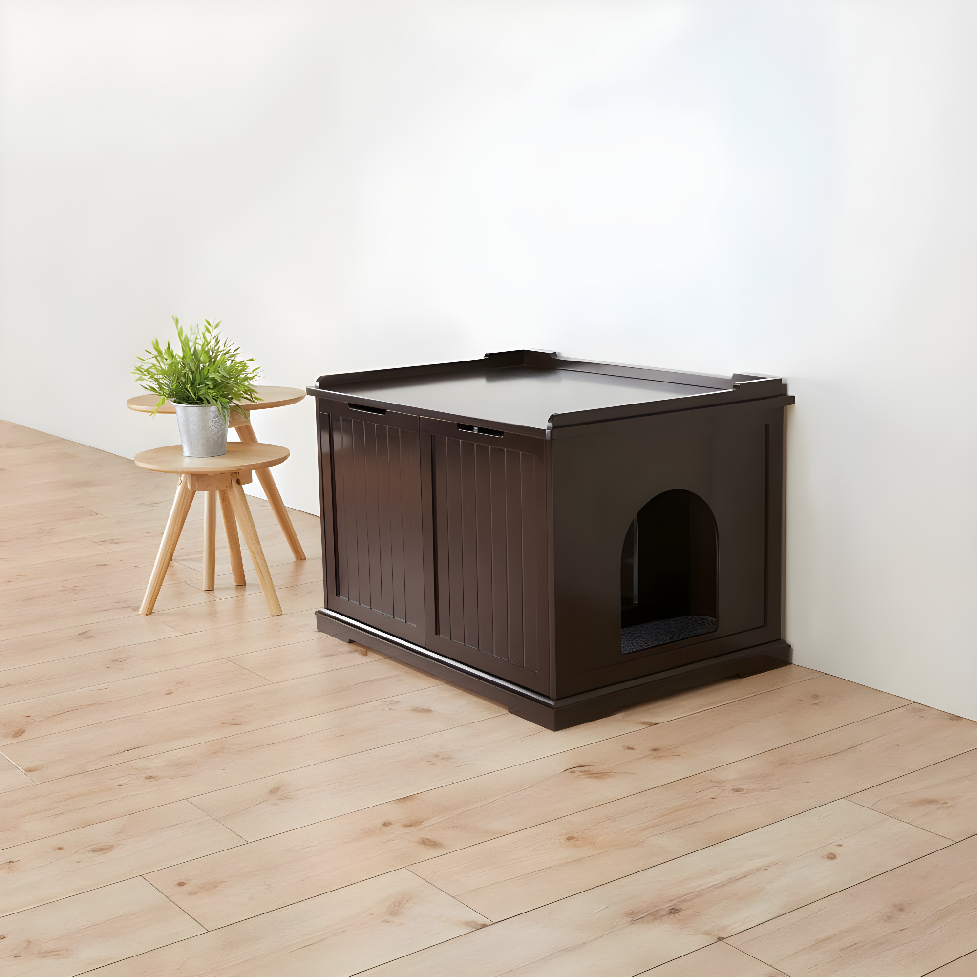 TRIXIE XL Furniture Style Litter Box Enclosure and Pet Home, Hidden Cat Litter Box