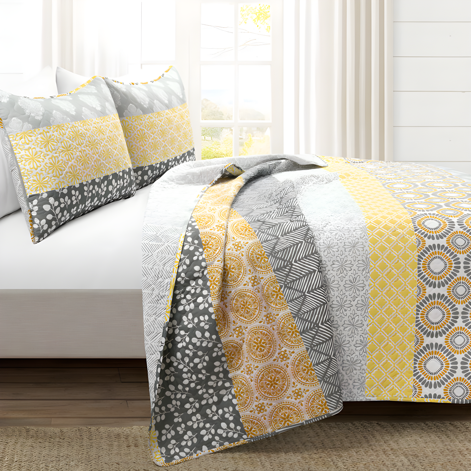 Lush Decor Bohemian 100% Cotton Reversible 3-Piece Quilt Set