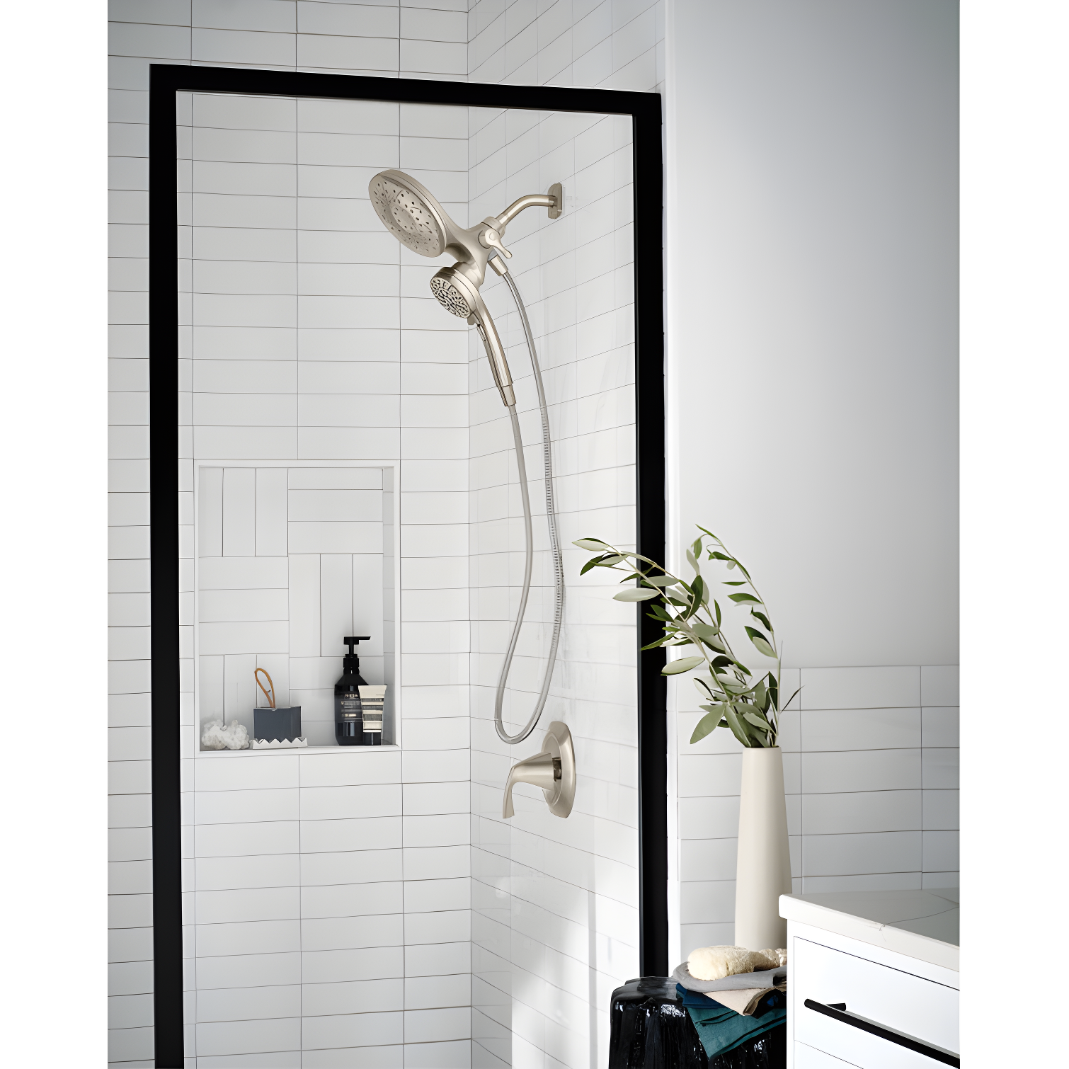 Engage Multi Function Dual Shower Head with Magnetix