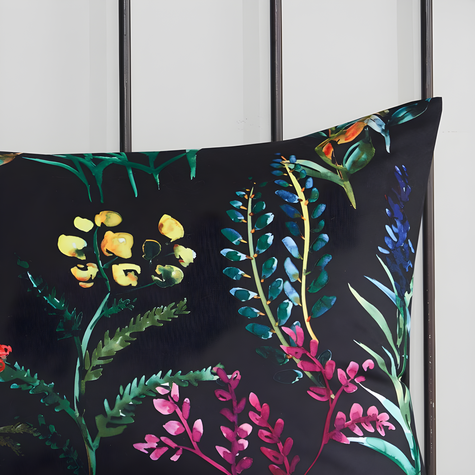 Madison Park Tasha Floral Comforter Set