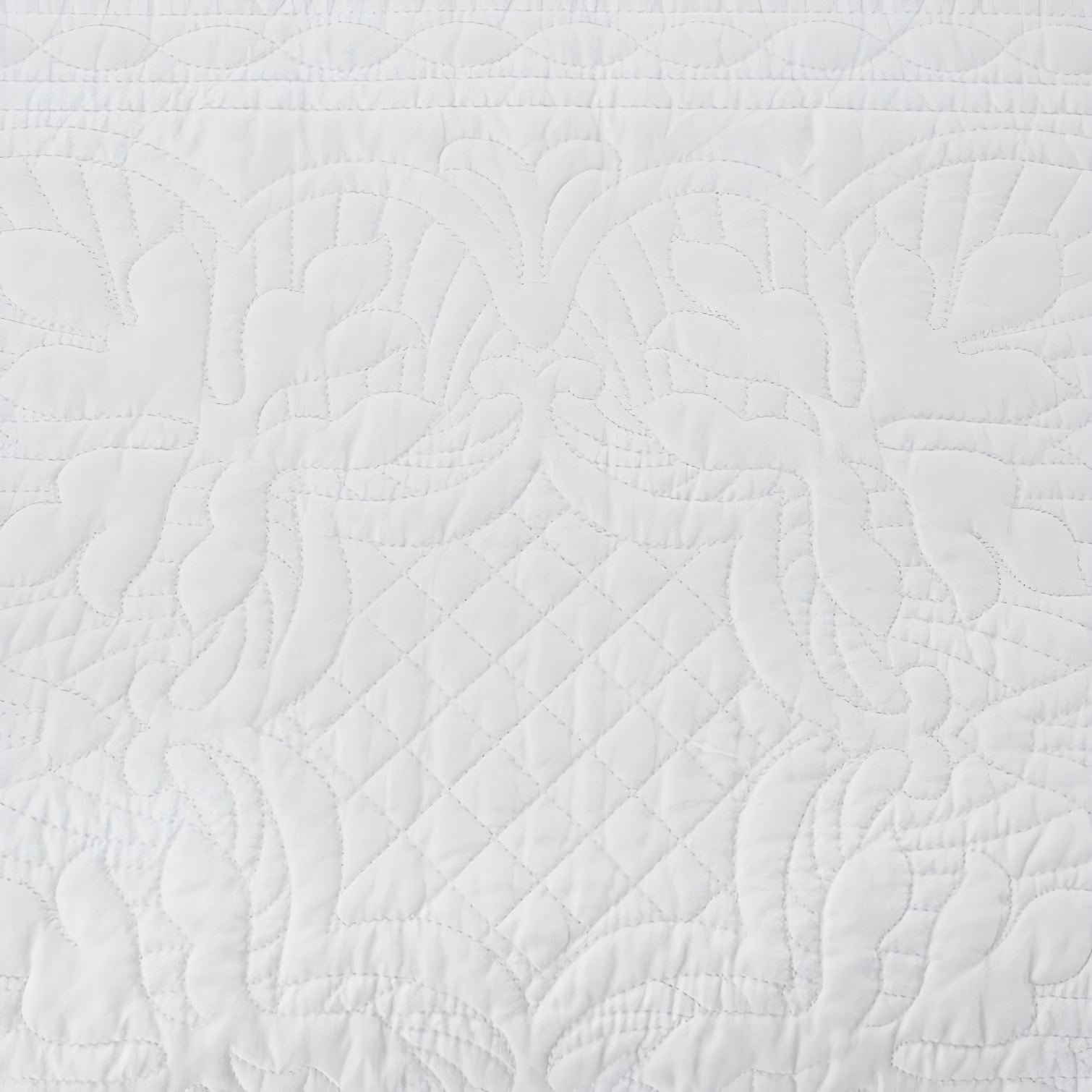 Madison Park Tuscany 6 Piece Reversible Scalloped Edge Daybed Cover Set