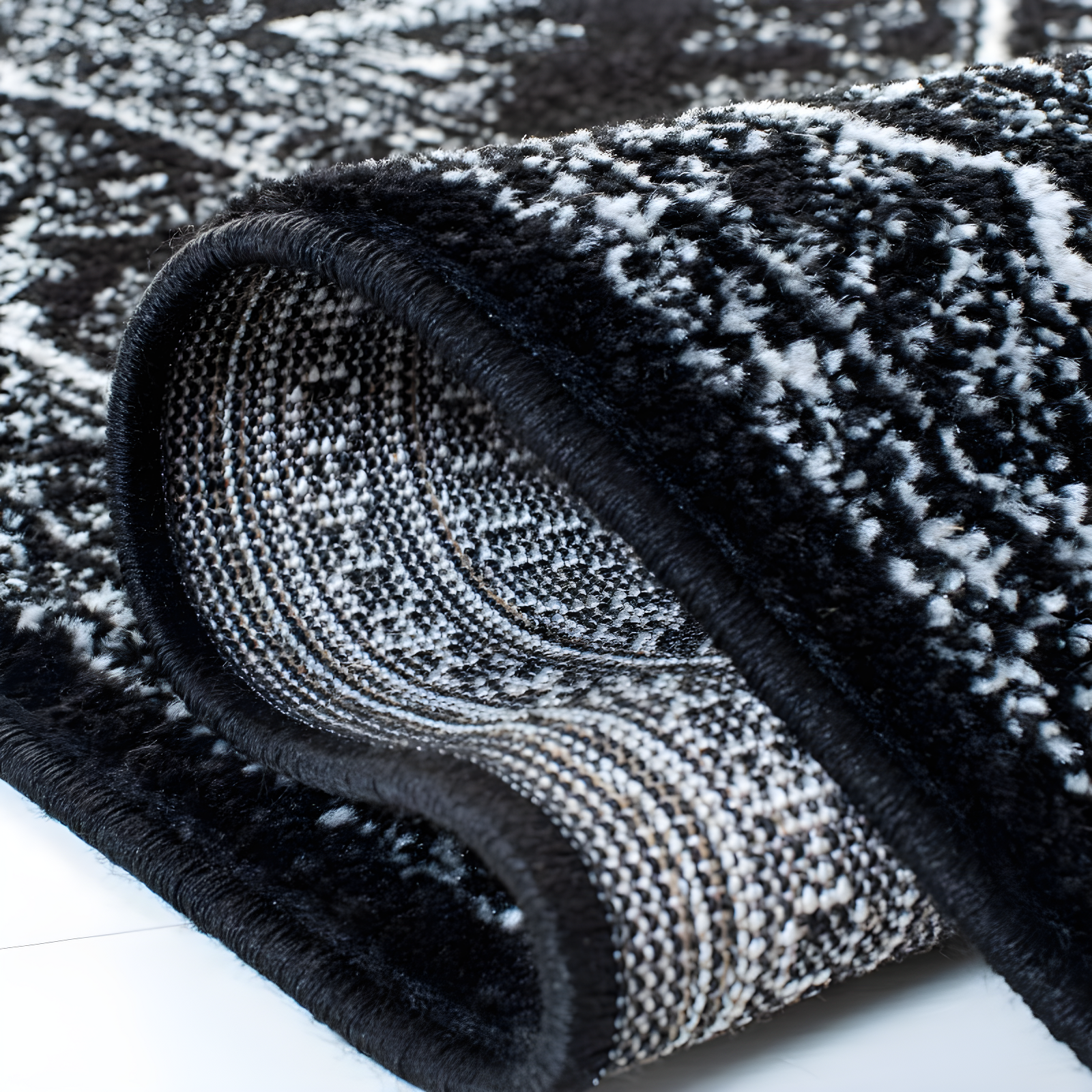 Adirondack ADR108 Power Loomed Area Rug - Black/Ivory - 5'1"x7'6" - Safavieh.