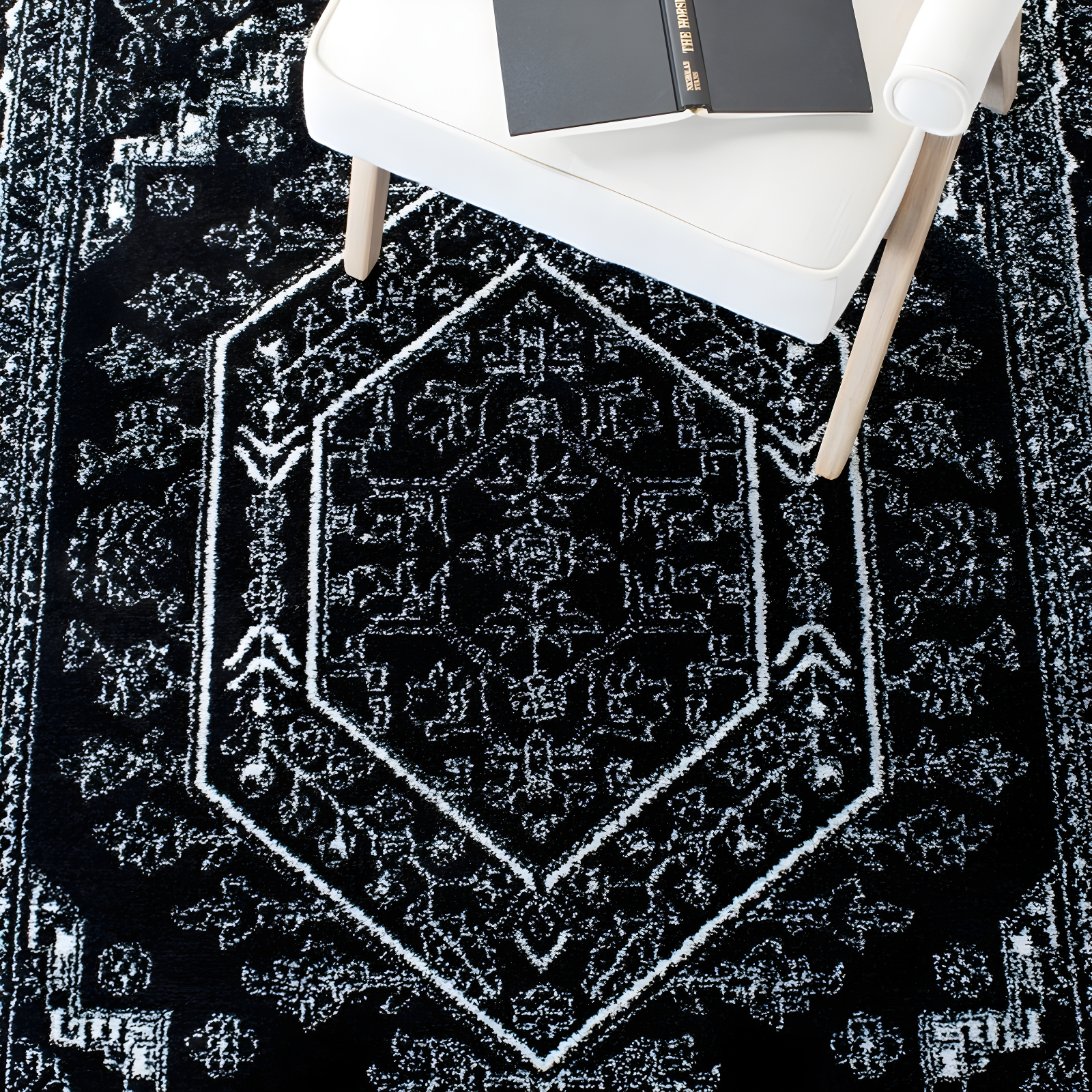Adirondack ADR108 Power Loomed Area Rug - Black/Ivory - 5'1"x7'6" - Safavieh.
