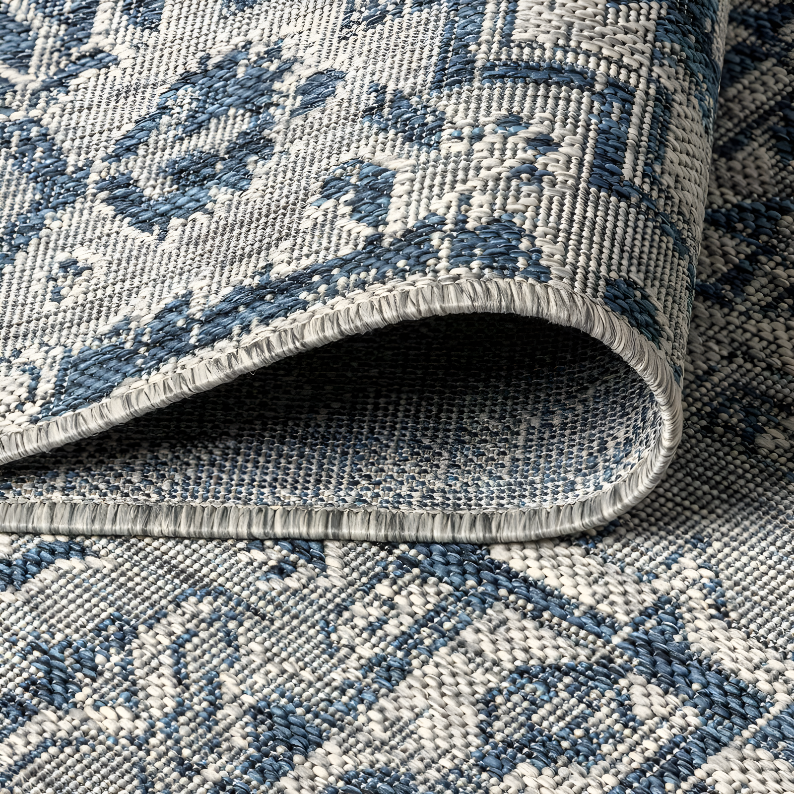 4'x6' Estrella Bohemian Medallion Textured Weave Indoor/Outdoor Area Rug, Navy/Gray - JONATHAN Y