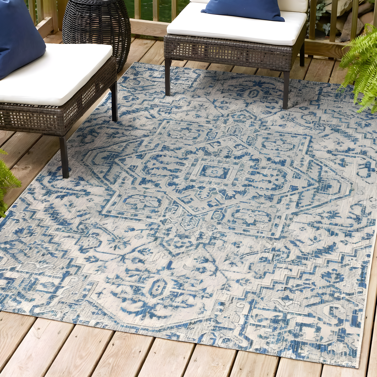 4'x6' Estrella Bohemian Medallion Textured Weave Indoor/Outdoor Area Rug, Navy/Gray - JONATHAN Y