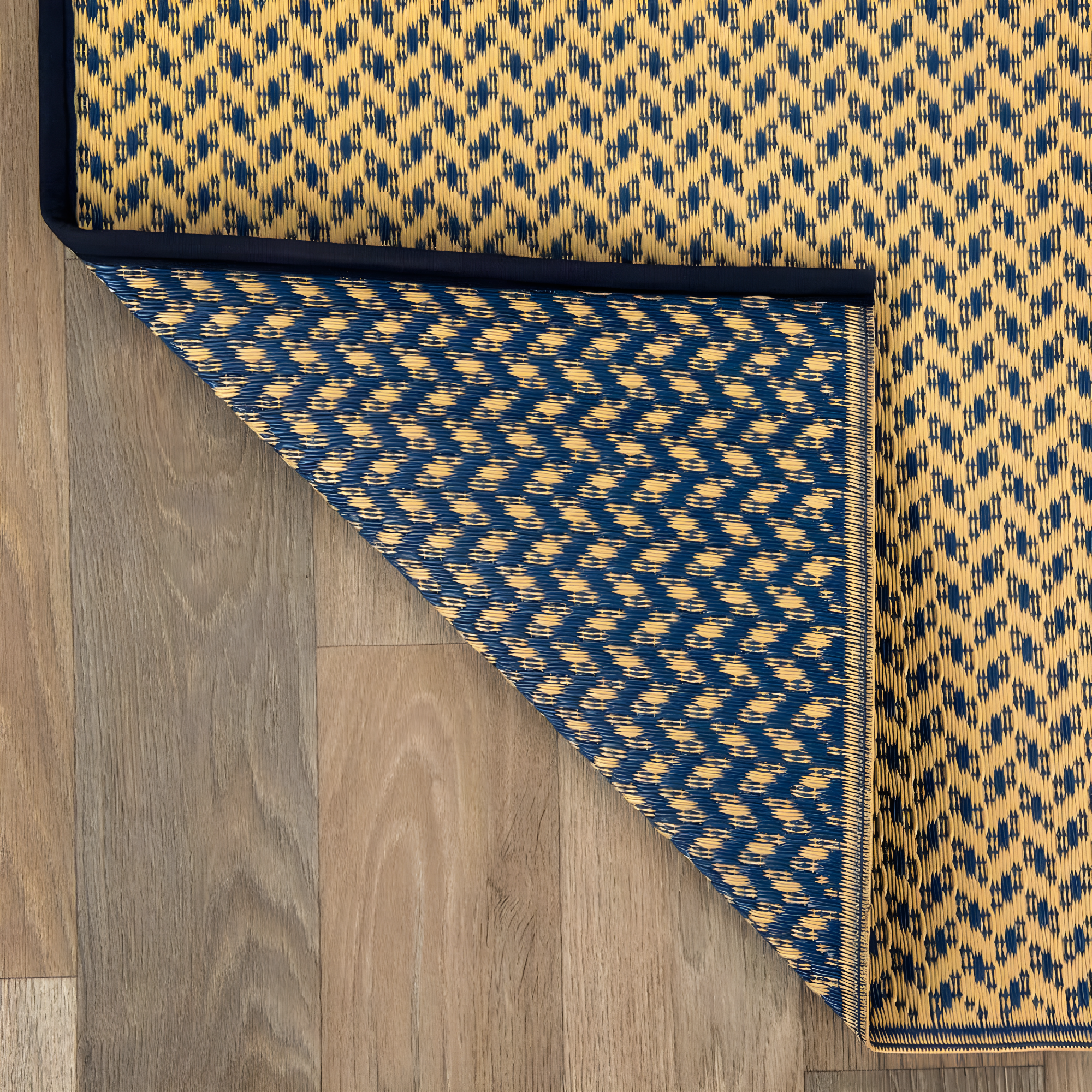 World Rug Gallery Contemporay Solid Reversible Plastic Indoor and Outdoor Rugs - NAVY 3'x5'