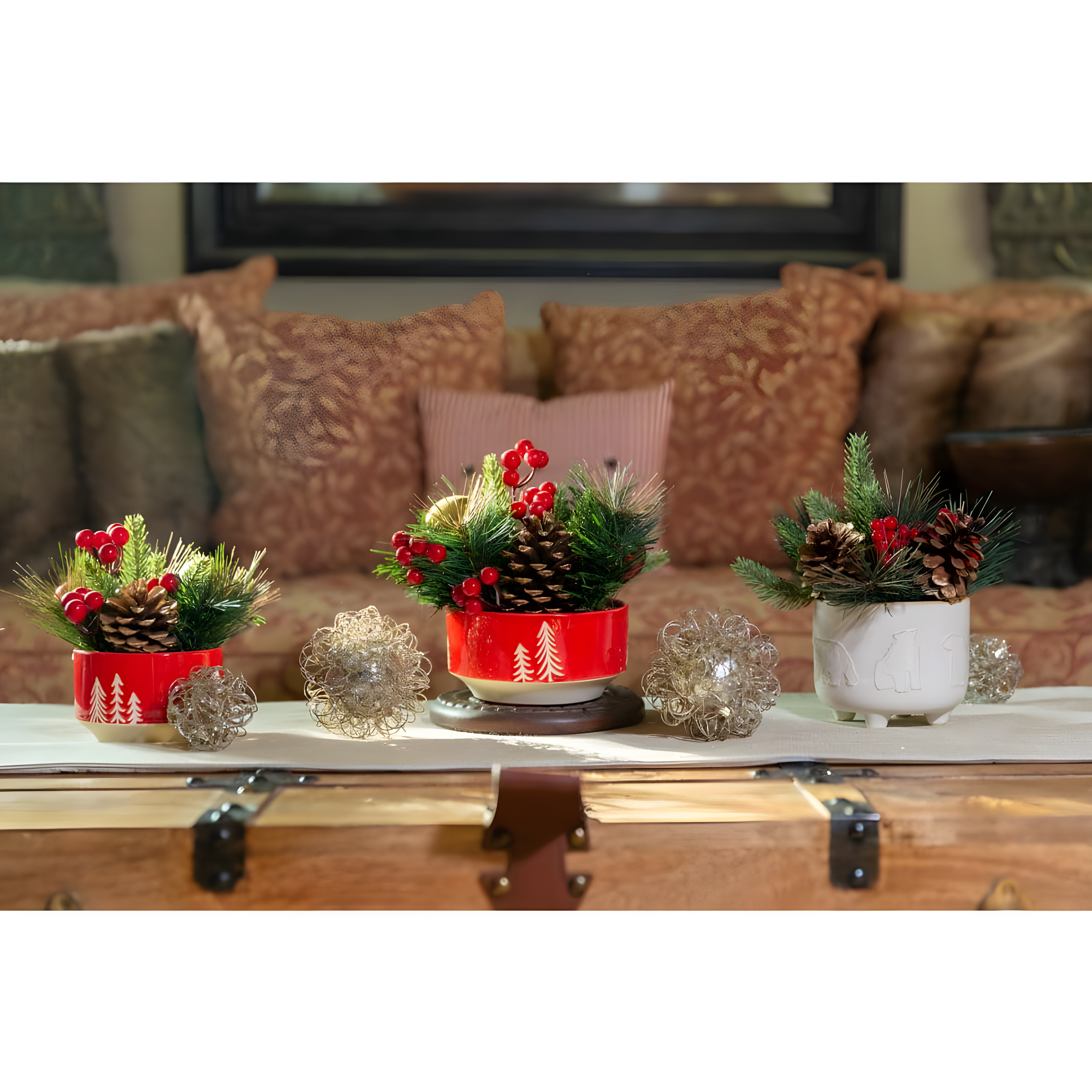 Garland Mix in 3" Ceramic Flower Pot Indoor Christmas Decoration