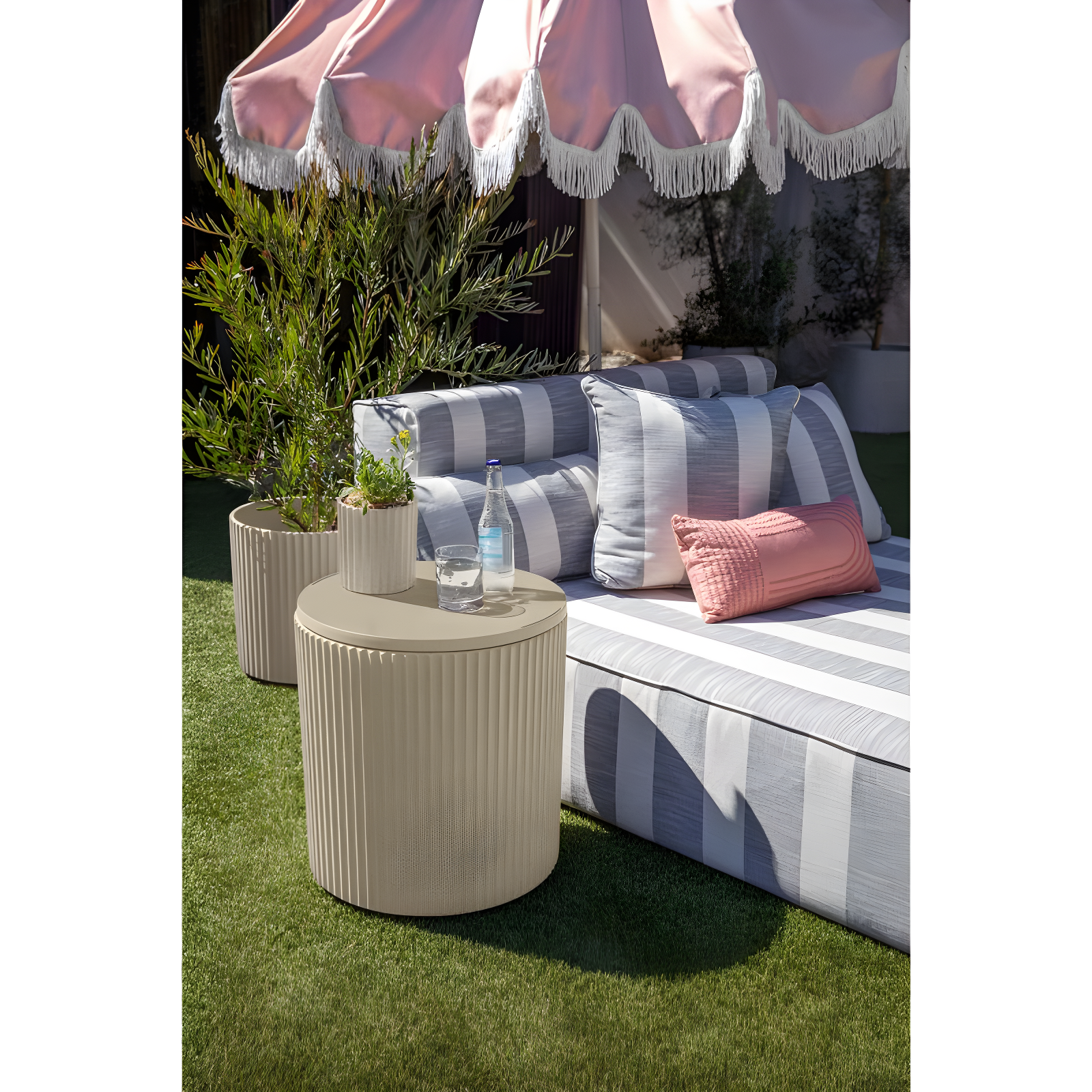 Veradek Chill Side Table