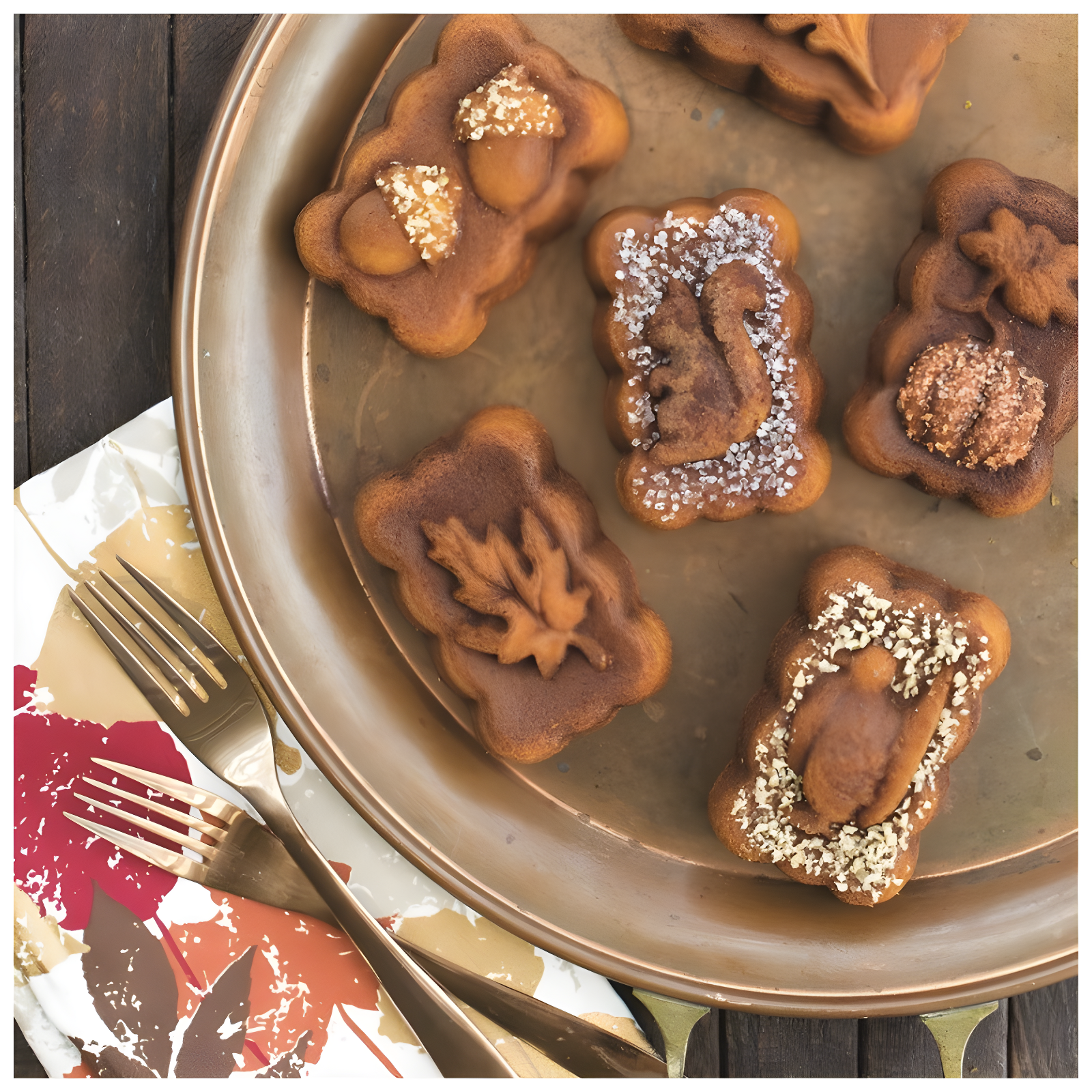 Nordic Ware ® Harvest Mini Loaf Pan