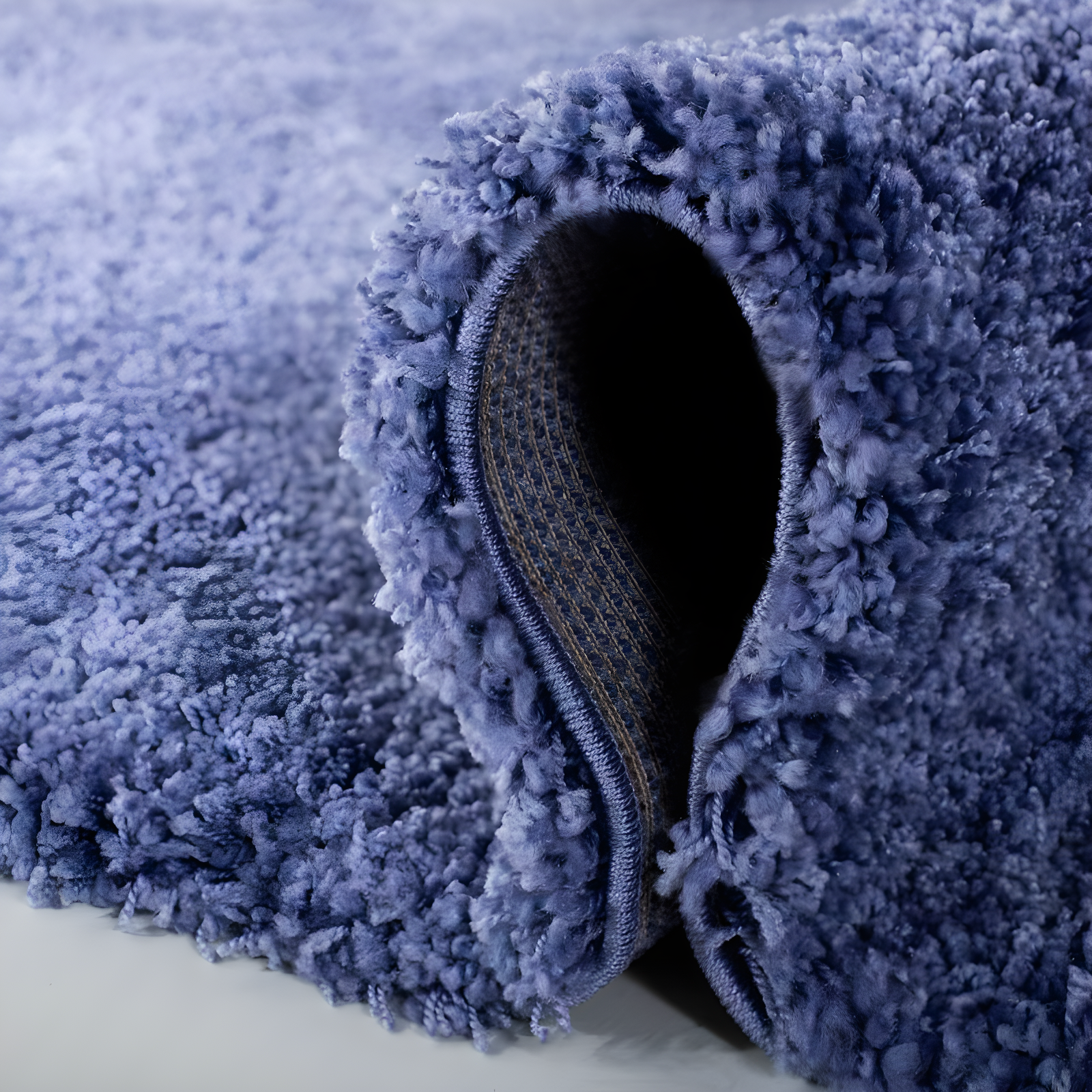 Shag SG151 Power Loomed Indoor Accent Rug - Periwinkle - 2'3"x5' - Safavieh.