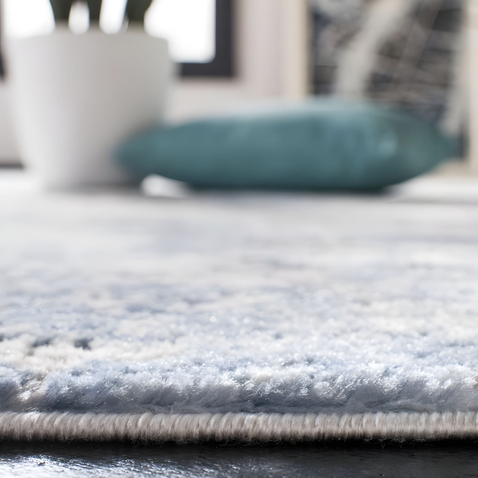 Amelia 700 ALA705 Machine Made Loomed Area Rug - Grey/Blue - 6'-0" x 9'-0" - Safavieh